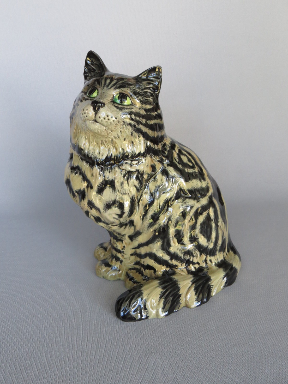 Rare Beswick England Grey Swiss Roll Cat 1867 ~ Beautiful
