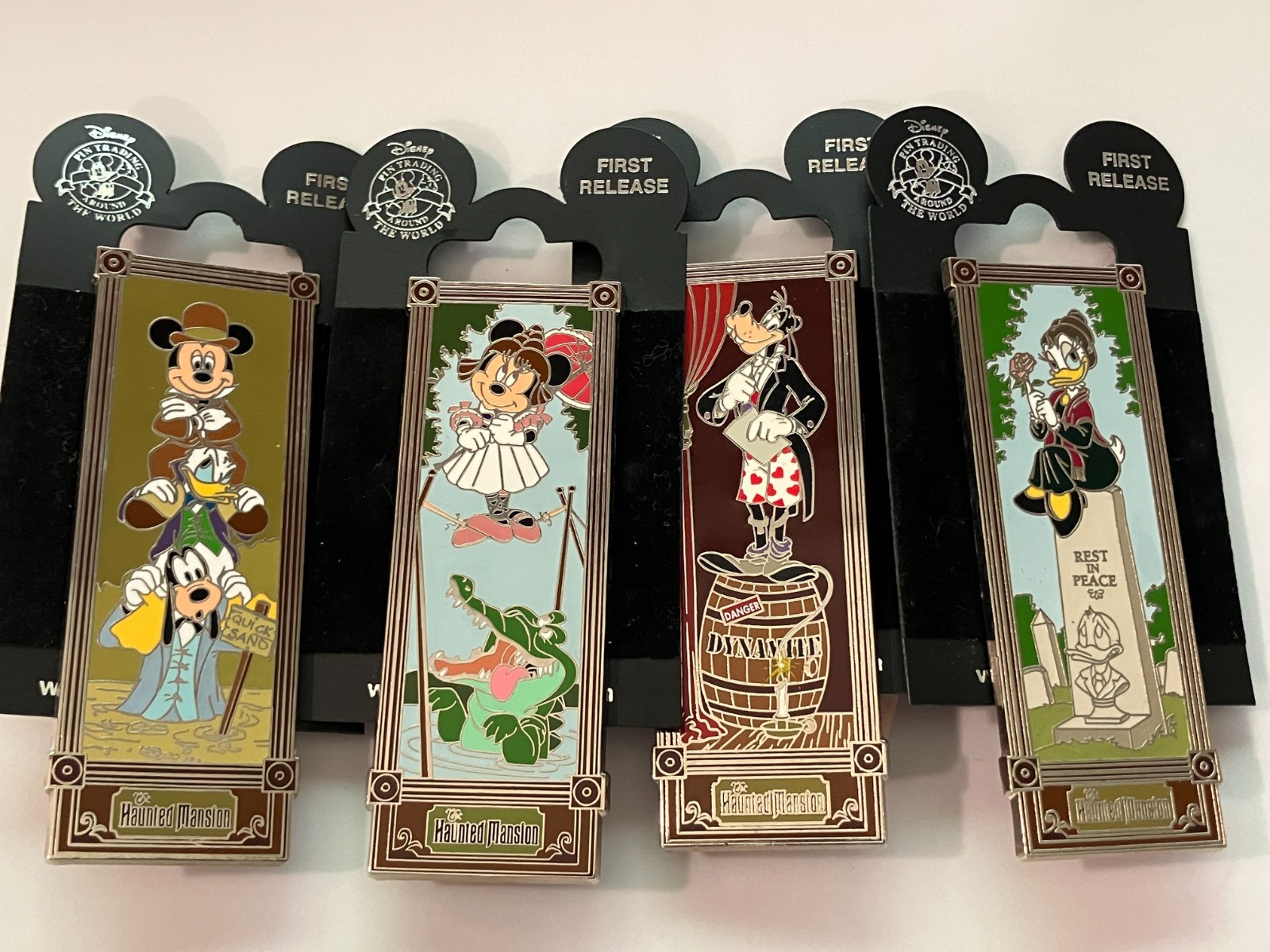 Disney Haunted Mansion Villains Stretching Portrait Series - 4 Jumbo Pins