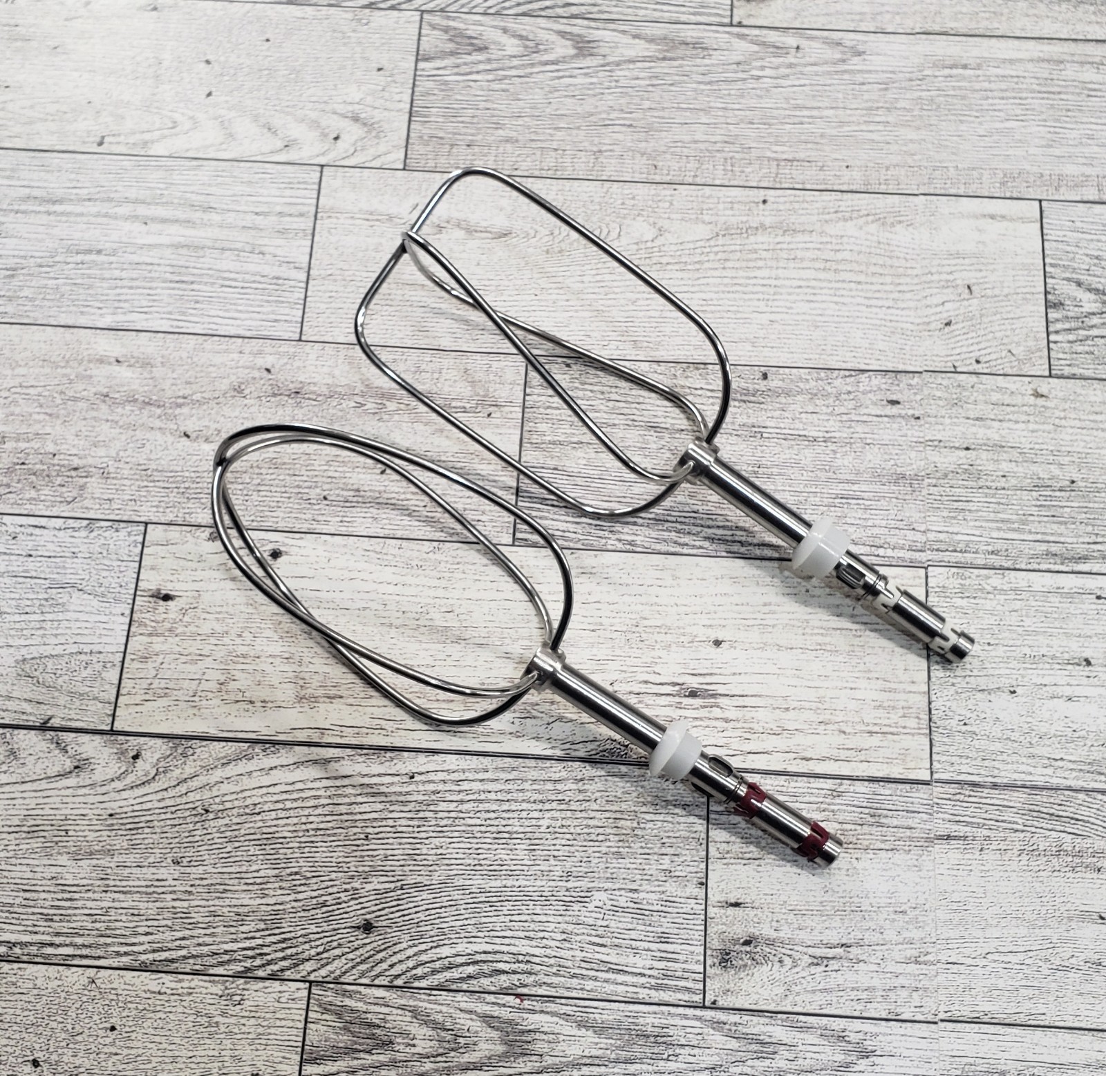 Wire Whip Whisk Beaters Sunbeam Mixmaster Heritage Series Model 2346 Red/White Wire Whip Whisk Beaters Sunbeam Mixmaster Heritage Series Model 2346 Red/White