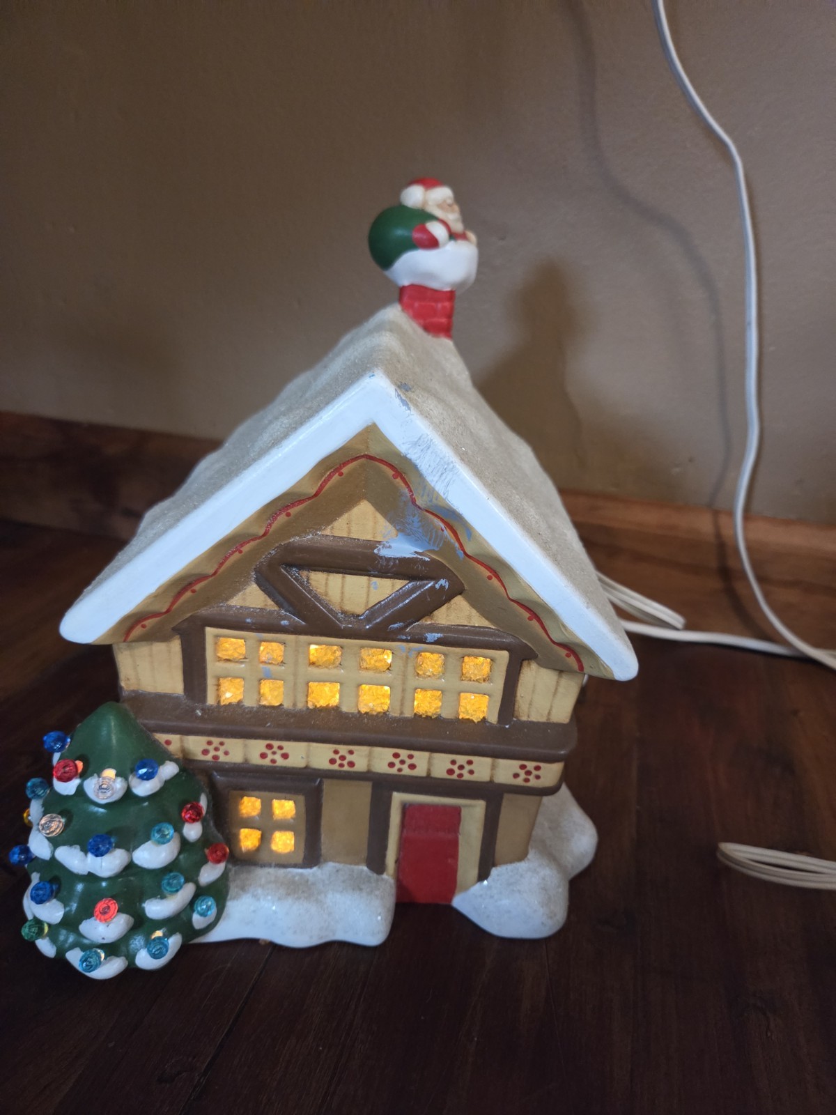 VTG Misical Ceramic Christmas Chalet House Cabin Santa In Chimney 9.5”x 9” Pegs