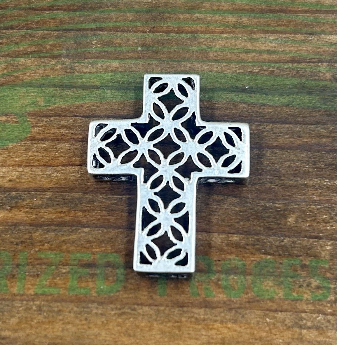 Lovely Vintage Sterling Silver 925 Cross Pendant Textured Ornate