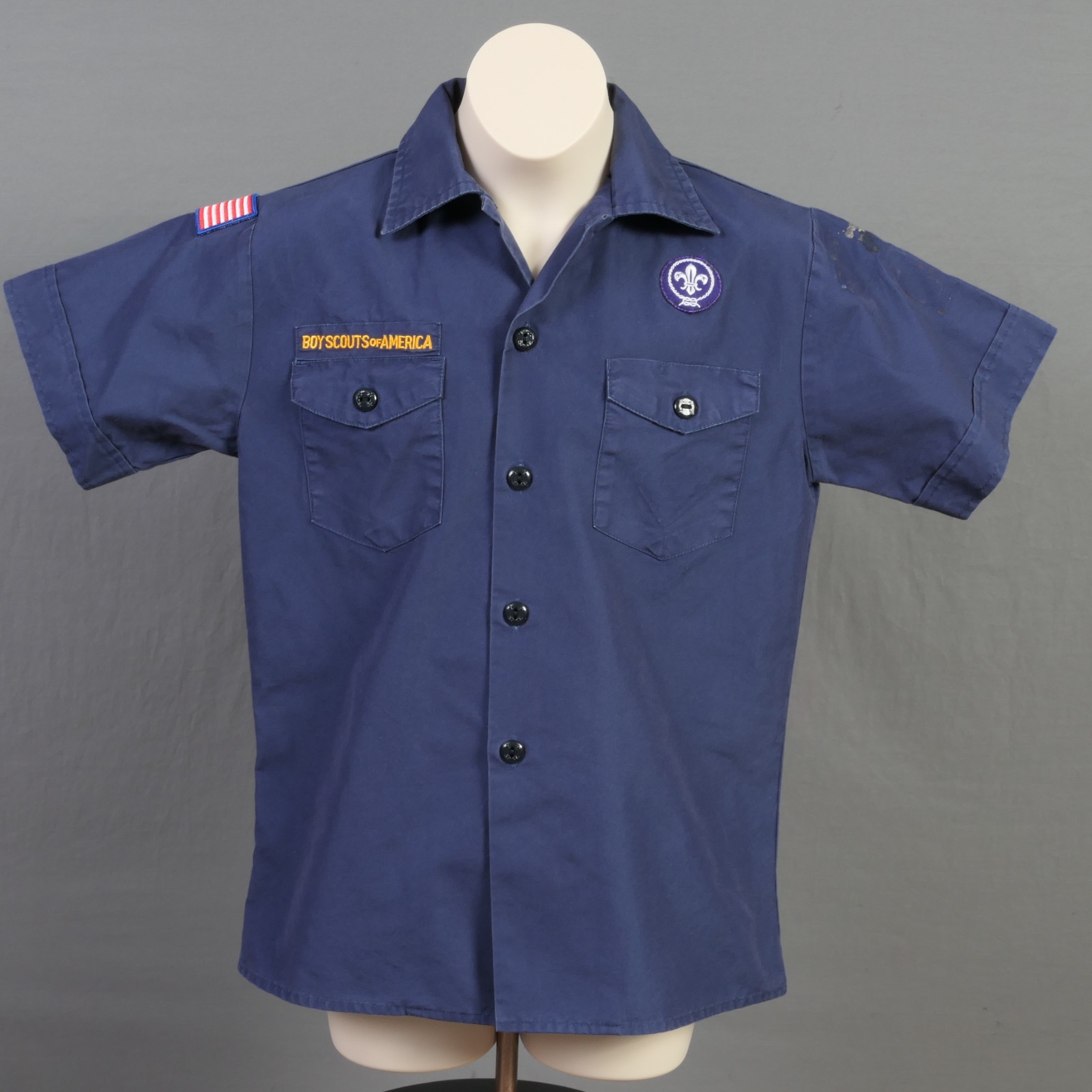 Boys Medium Official BSA Boy Scout Cub Scout Short Sleeve Shirt ~ Blue -0536 Boys Medium Official BSA Boy Scout Cub Scout Short Sleeve Shirt ~ Blue -0536
