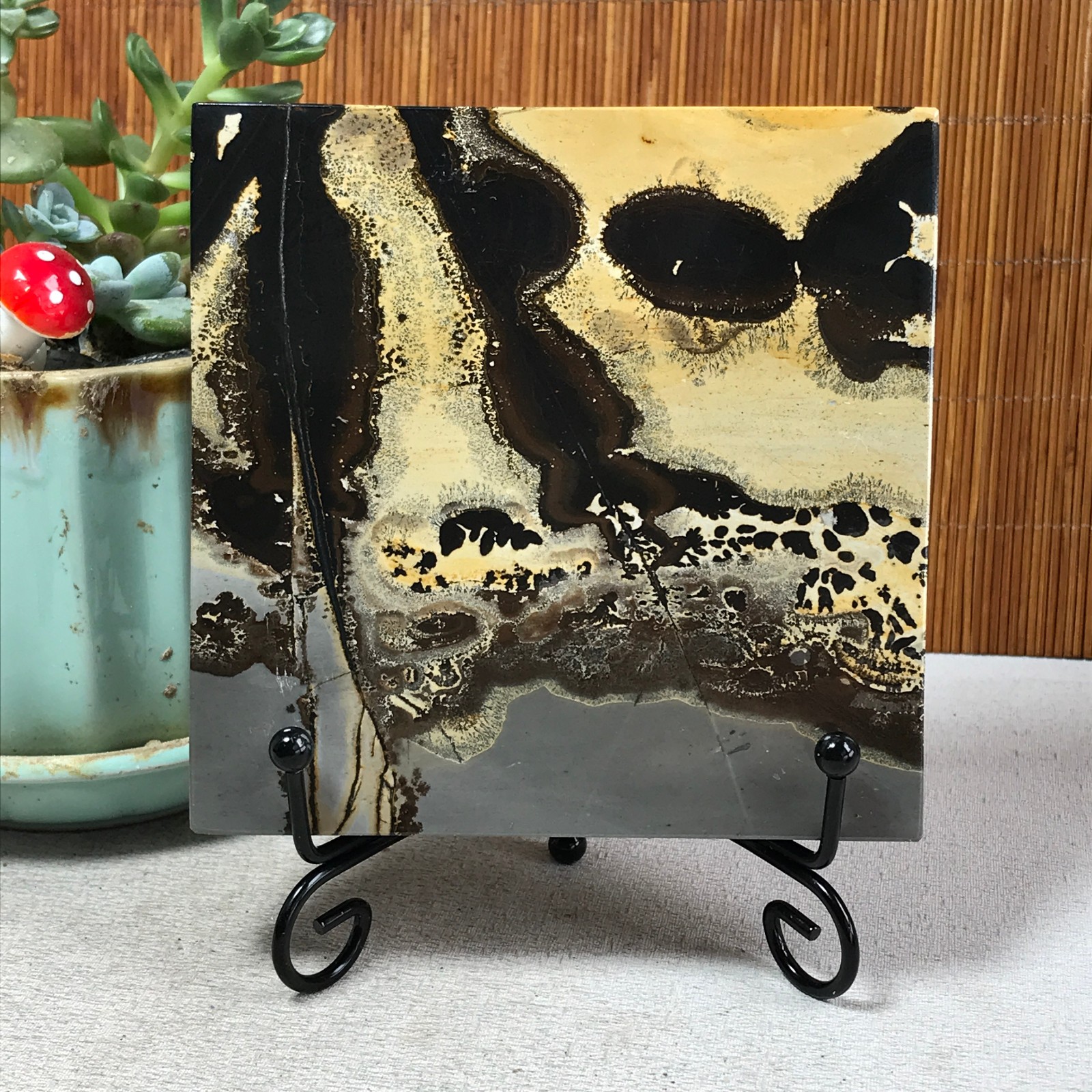 226g Natural Chinese painting stone crystal ornaments for home decoration A6852