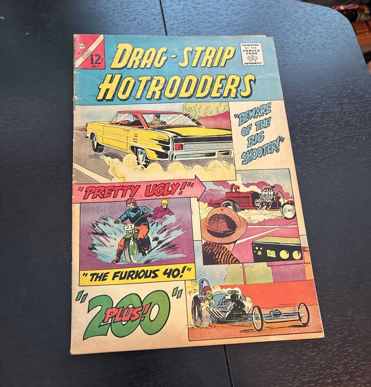 Drag-Strip Hotrodders Comic Book Volume 1 Number 10 July 1966 Charlton