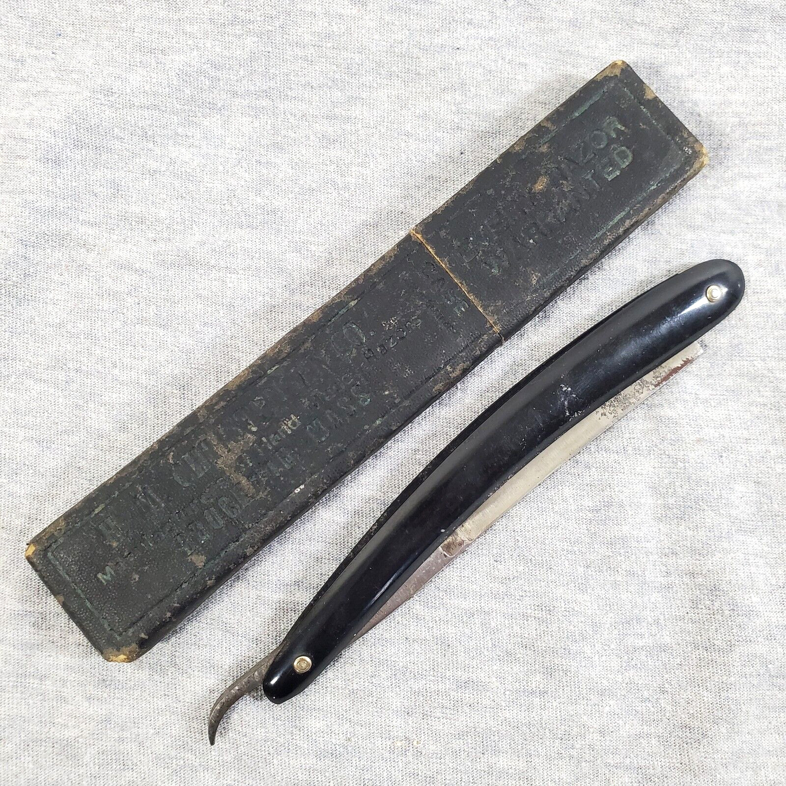 Vintage H M Christensen The Wond Straight Razor G & Walker Blade