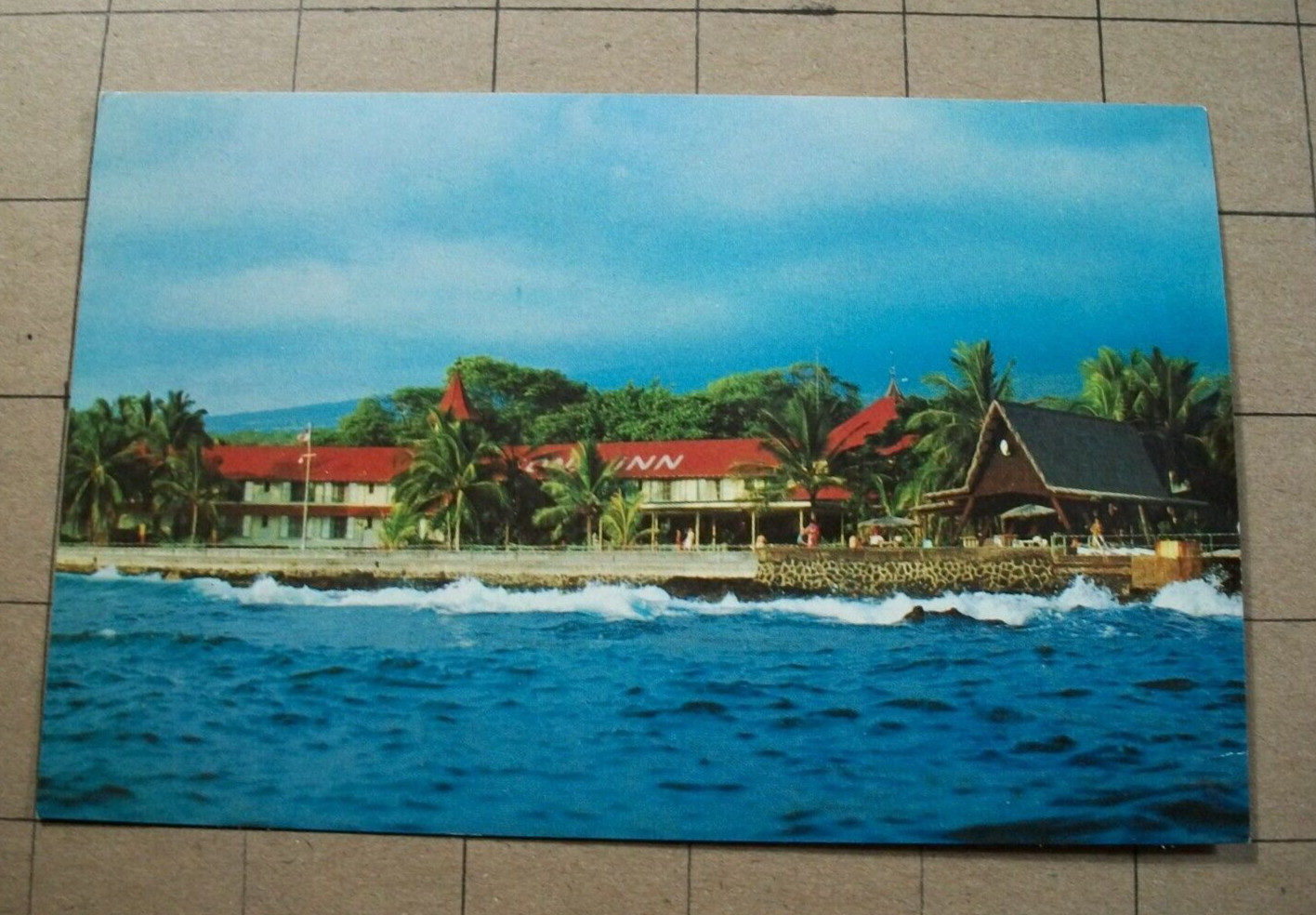 Kona Inn, Kailua-Kona, Island of Hawaii Postcard ~ Standard Post PC