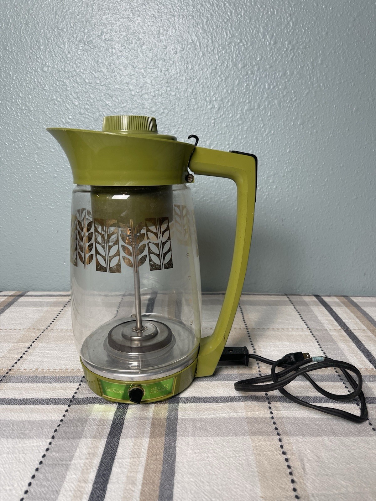 Vtg SUNBEAM Deluxe Glass Percolator P-CJ Avocado Green Wheat 70s See Description