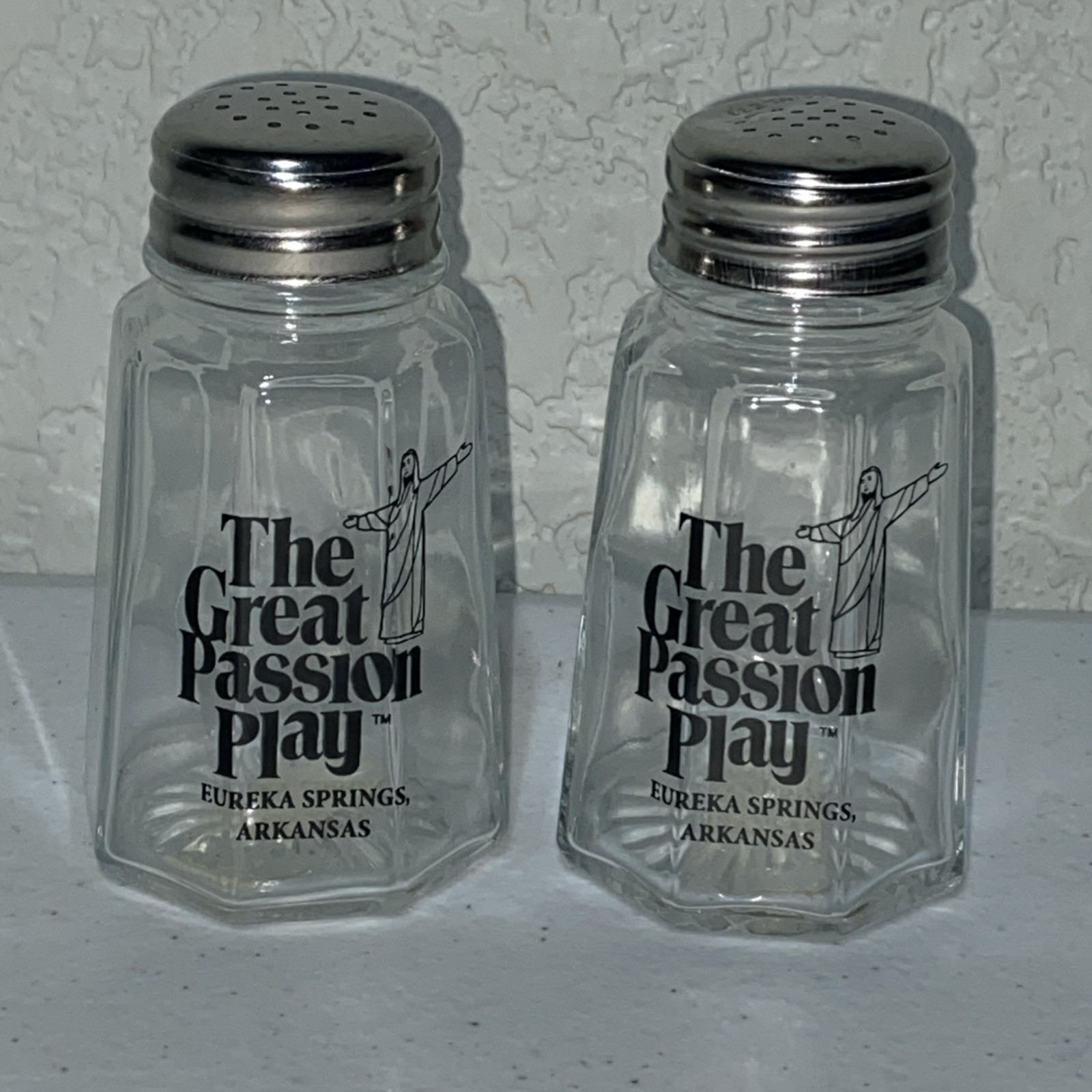 VTG The Great Passion Play Eureka Springs Arkansas Rare Salt Pepper Shakers Set