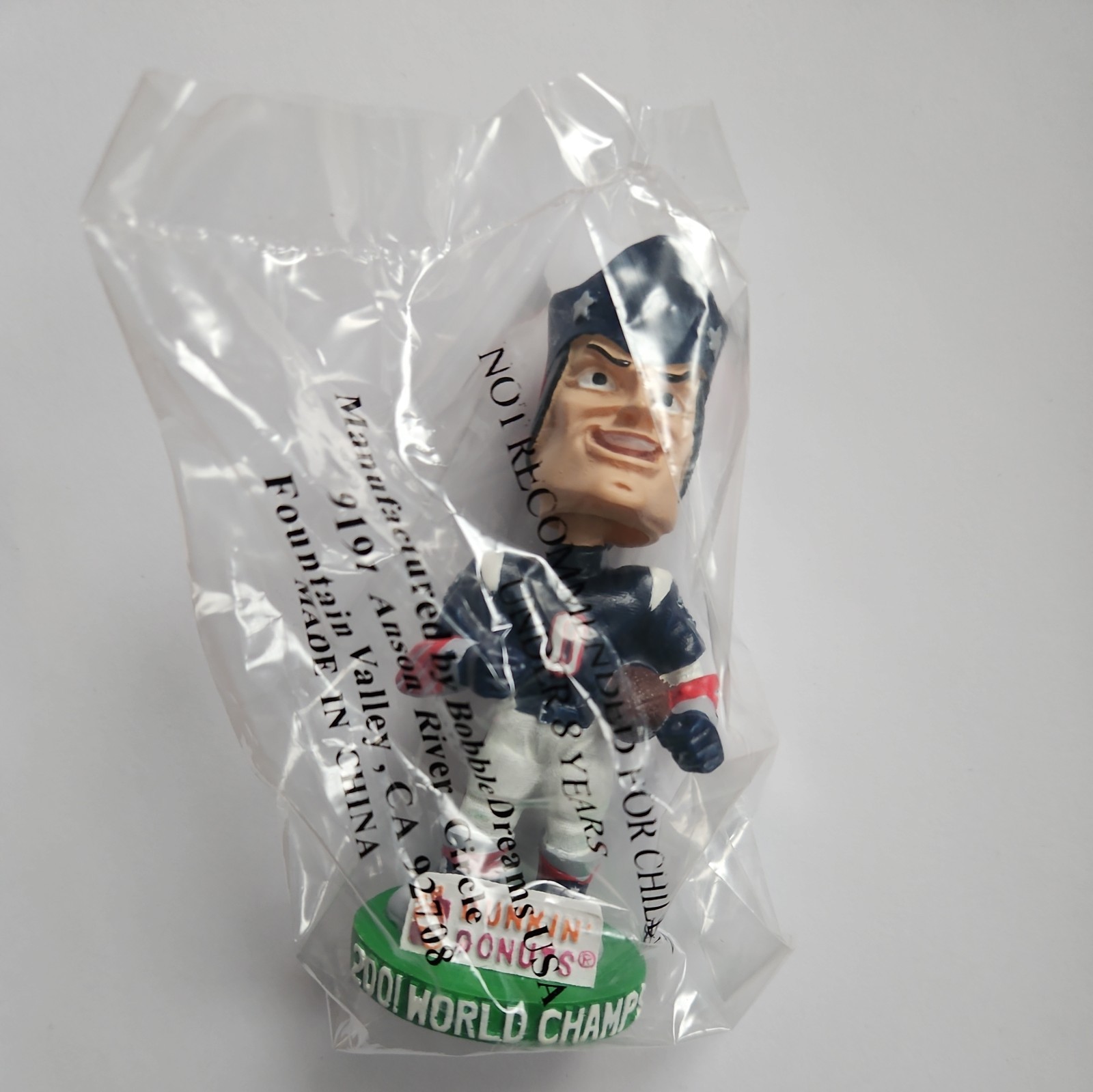 Pat Patriot Dunkin Donuts 2001 New England Patriots World Champs Mini Bobblehead