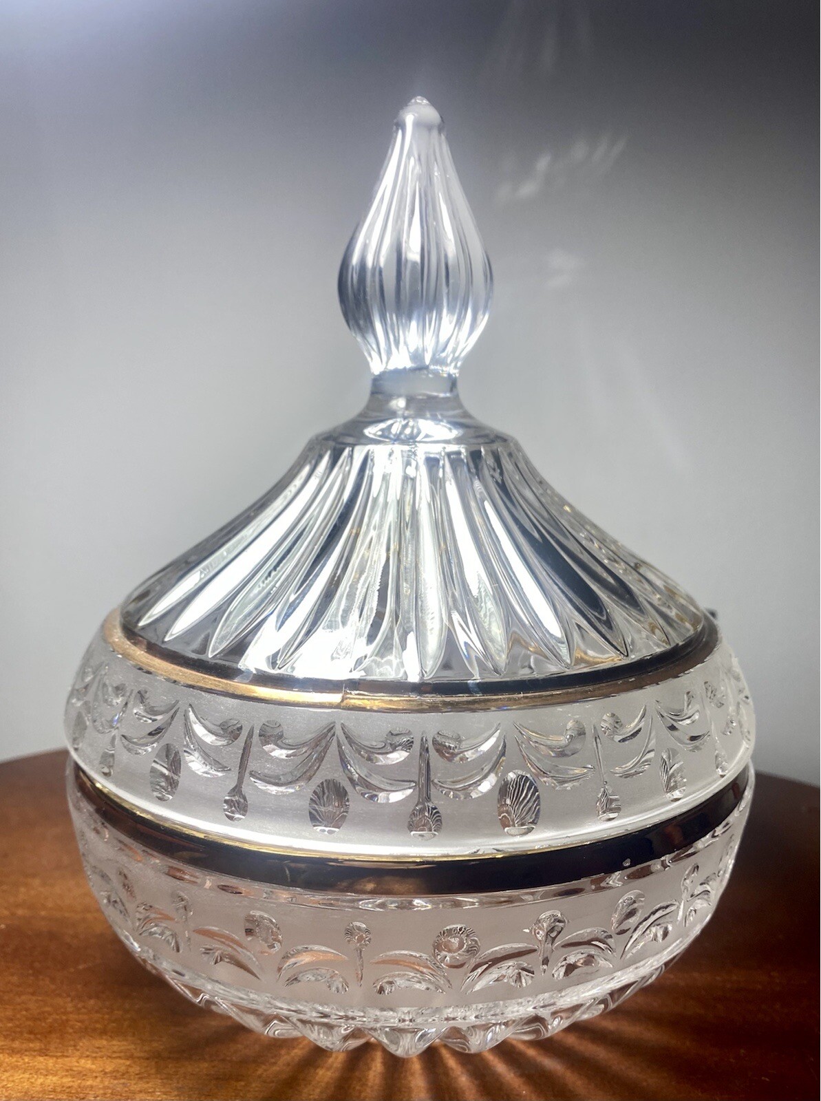 Crystal Clear Vintage Round Covered Candy Dish 24% Lead Crystal Gold Trim Etched