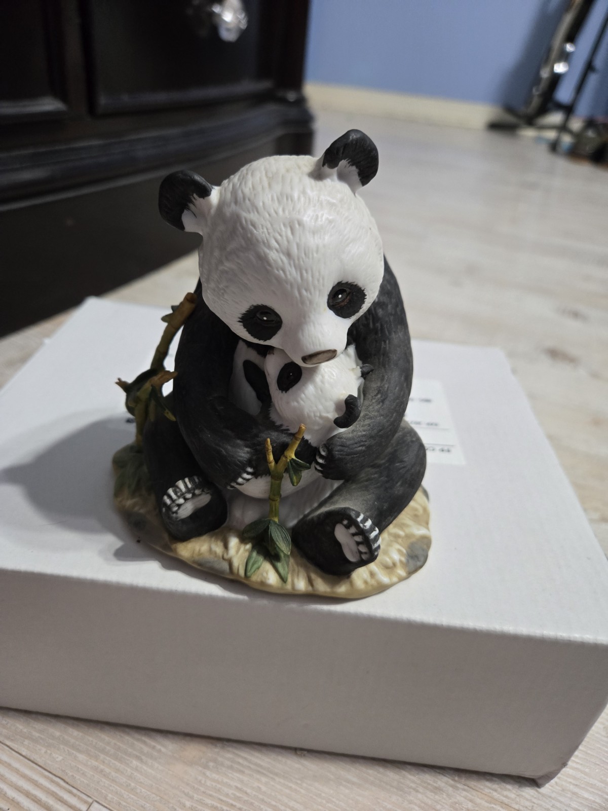 Vintage 1988 Homco Masterpiece Porcelain Panda Bear & Cub Figurine with Bamboo