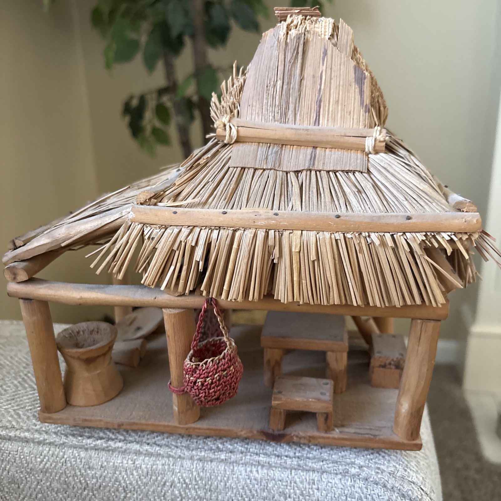 FaFbx -- ETHNOGRAPHIC WOOD MODEL OF THATCHED HOUSE, COOKING PAVILION, 8\ FaFbx -- ETHNOGRAPHIC WOOD MODEL OF THATCHED HOUSE, COOKING PAVILION, 8\