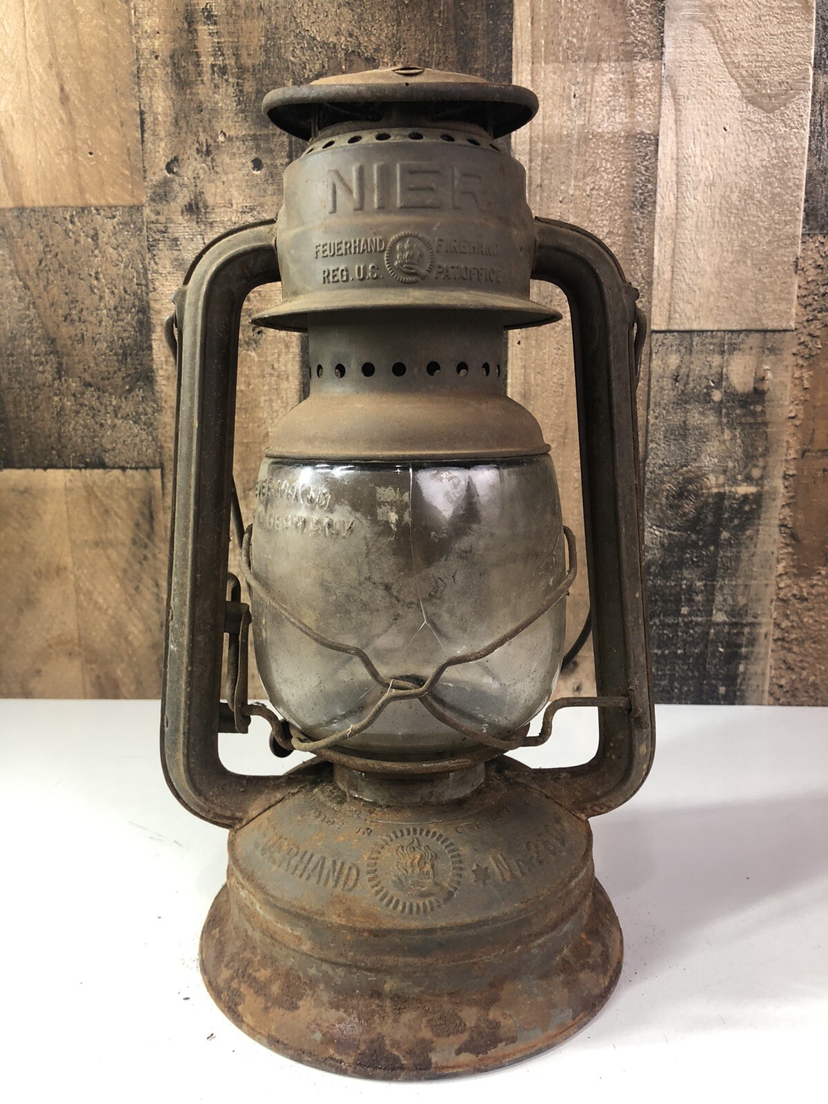 Vintage Nier Feuerhand 260 Kerosene Lantern With Original Globe.