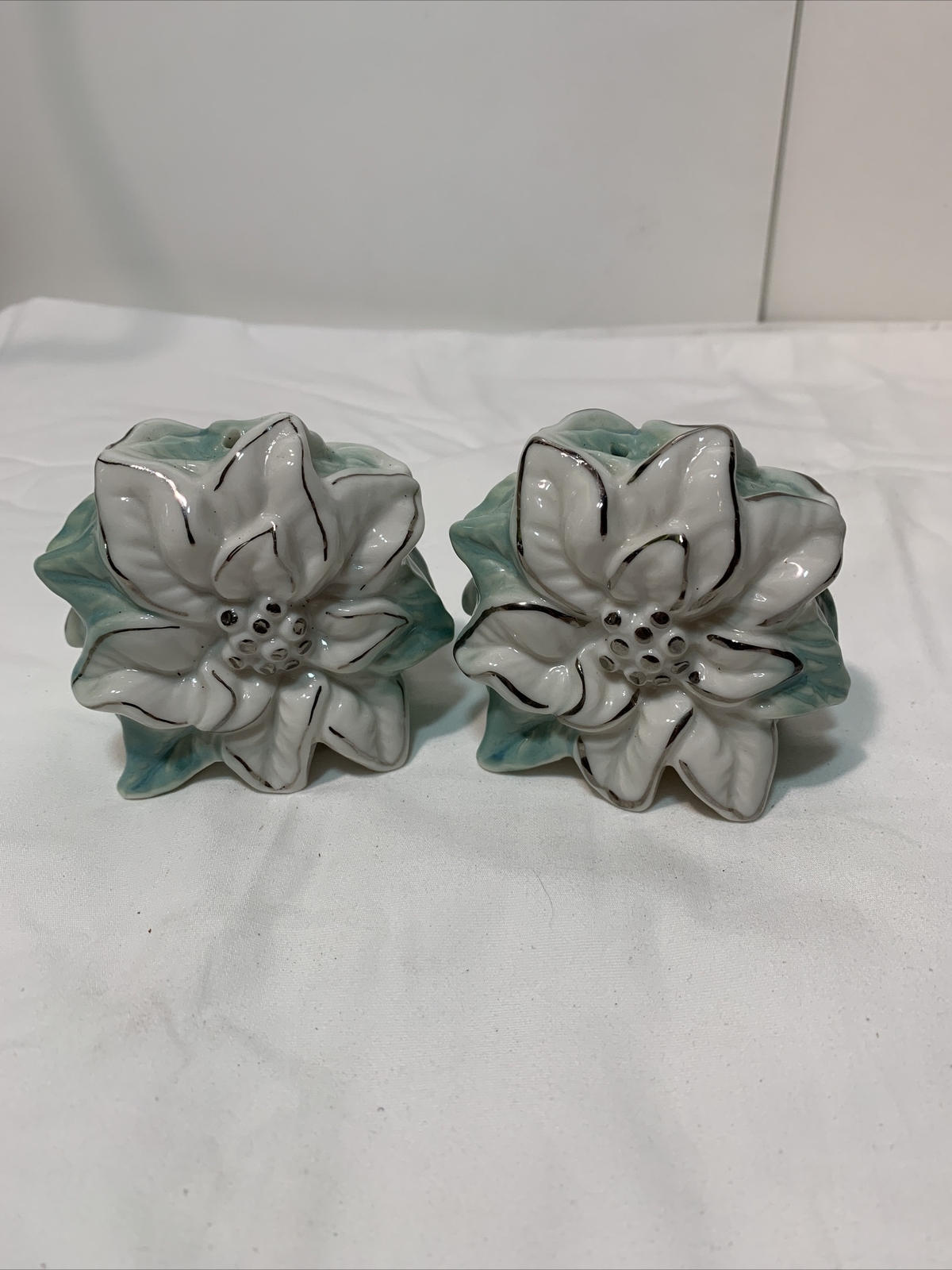 Vintage Poinsettia Holiday Salt and Pepper Shakers White Green Silver Trim