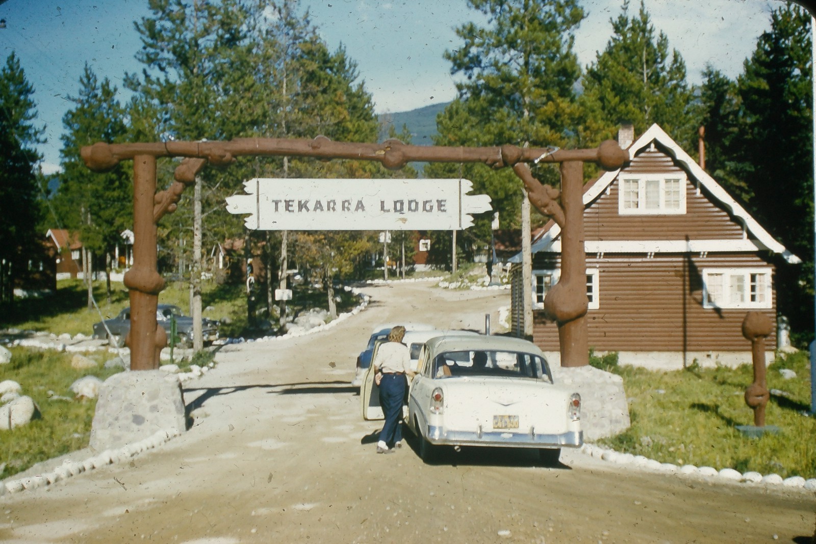 c1950's Kodachrome Red Border 35mm Slide Tekarra Lodge Jasper Alberta Chevrolet