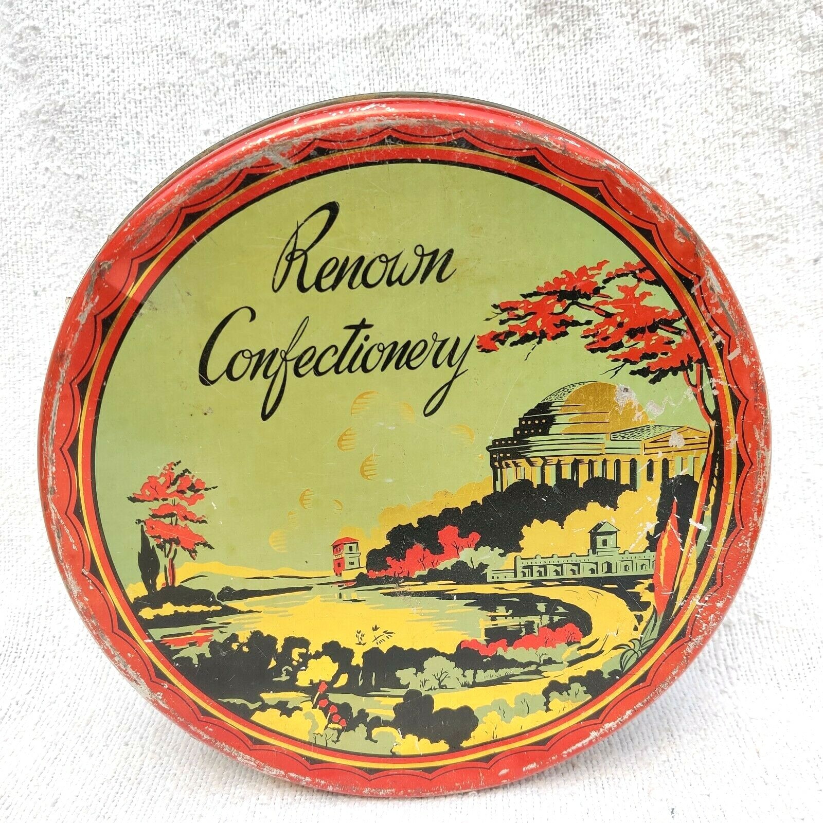 1930s Vintage US Army Examiner Renown Confectionery Advertising Tin Box TB1270