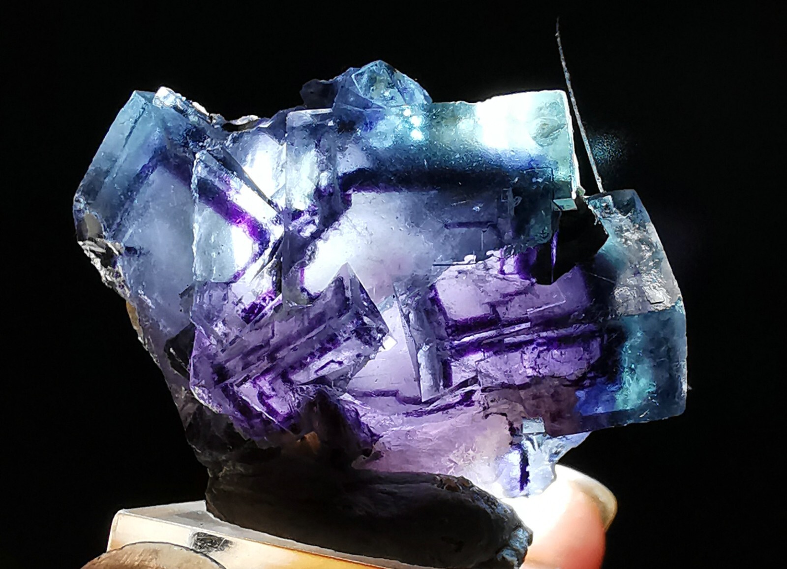 16.5g Top Quality Natural Clear Purple Window Phantom Fluorite Specimen Yindu