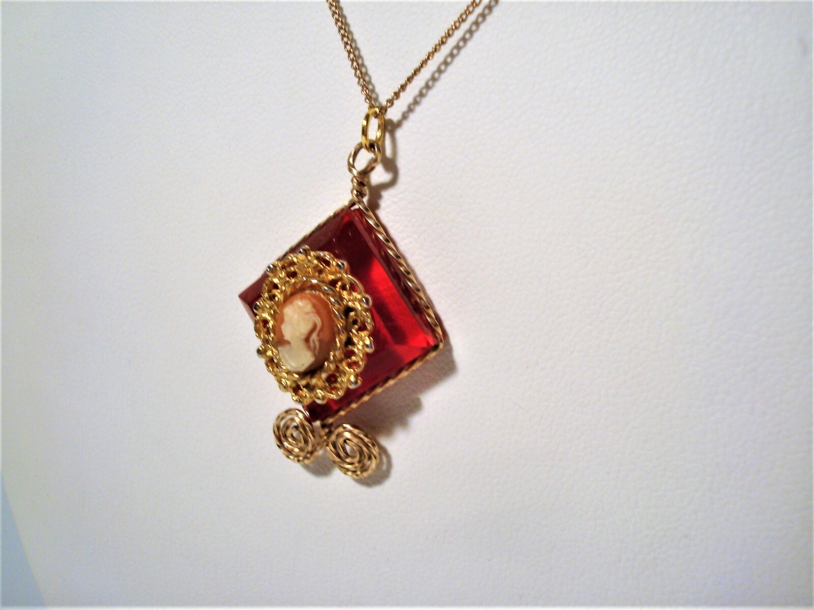 Costume Cameo, Red Glass Diamond Shape,Gold-Plated Wire Wrap Pendant Necklace