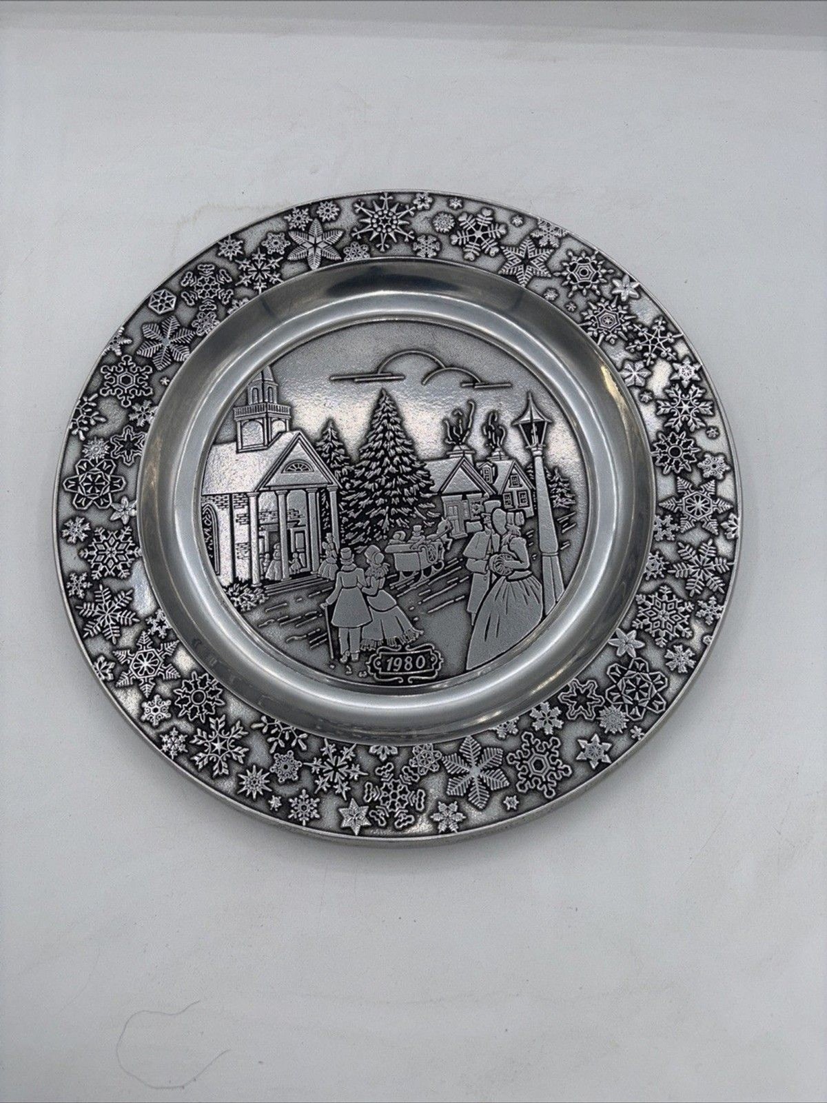1980 Wilton Pewter Christmas Plate Columbia, PA Wall Hanging 10.75” Dia