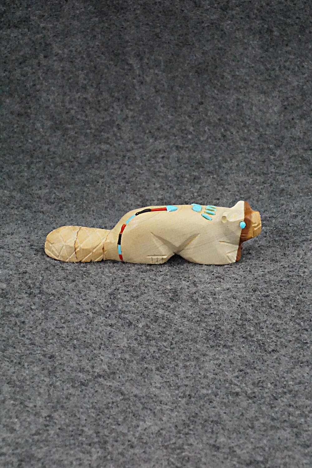 Beaver Zuni Fetish Carving - Danette Laate