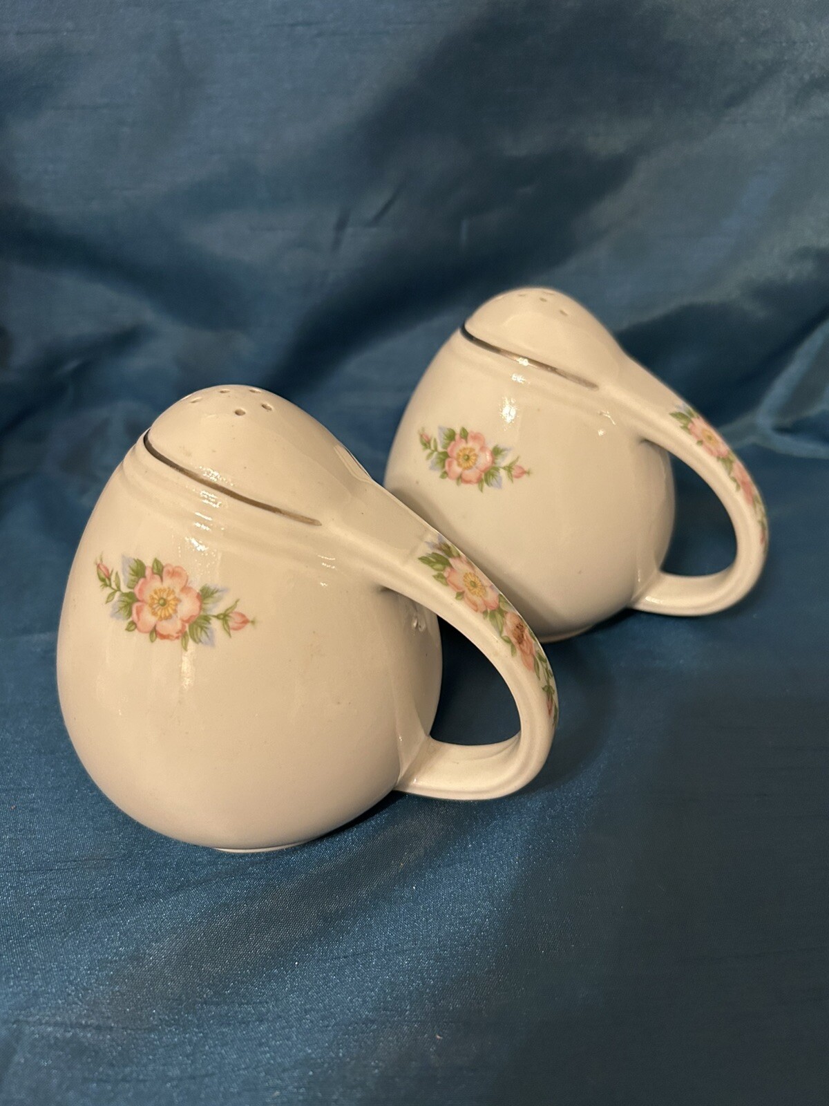Vintage Hall Rose Parade Sani-Grid Salt Pepper Shakers SO CUTE