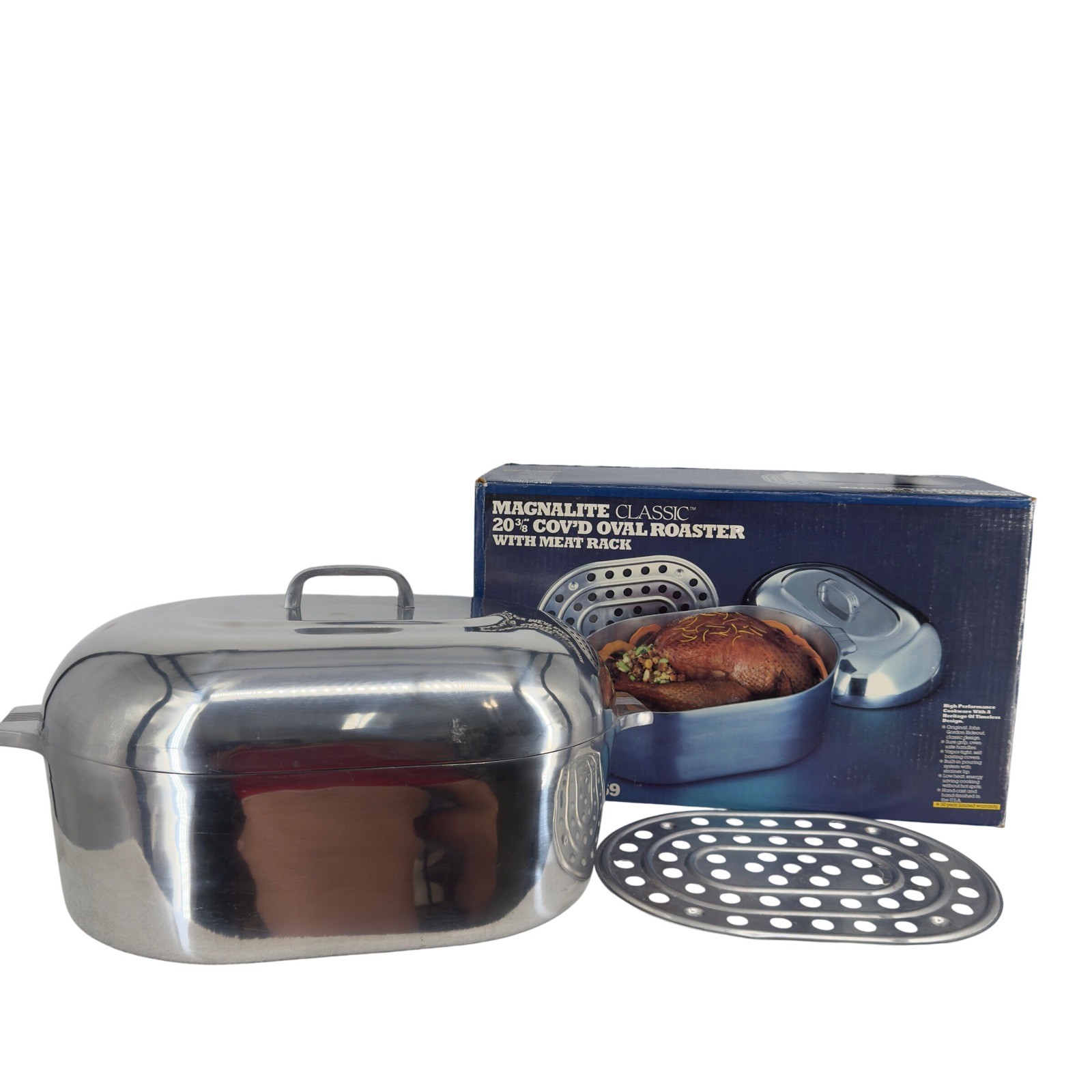 Magnalite Classic 20 3/8 Cov'd Roaster W/Trivet 4269 GHC USA Made Wagnerware NIB Magnalite Classic 20 3/8 Cov'd Roaster W/Trivet 4269 GHC USA Made Wagnerware NIB