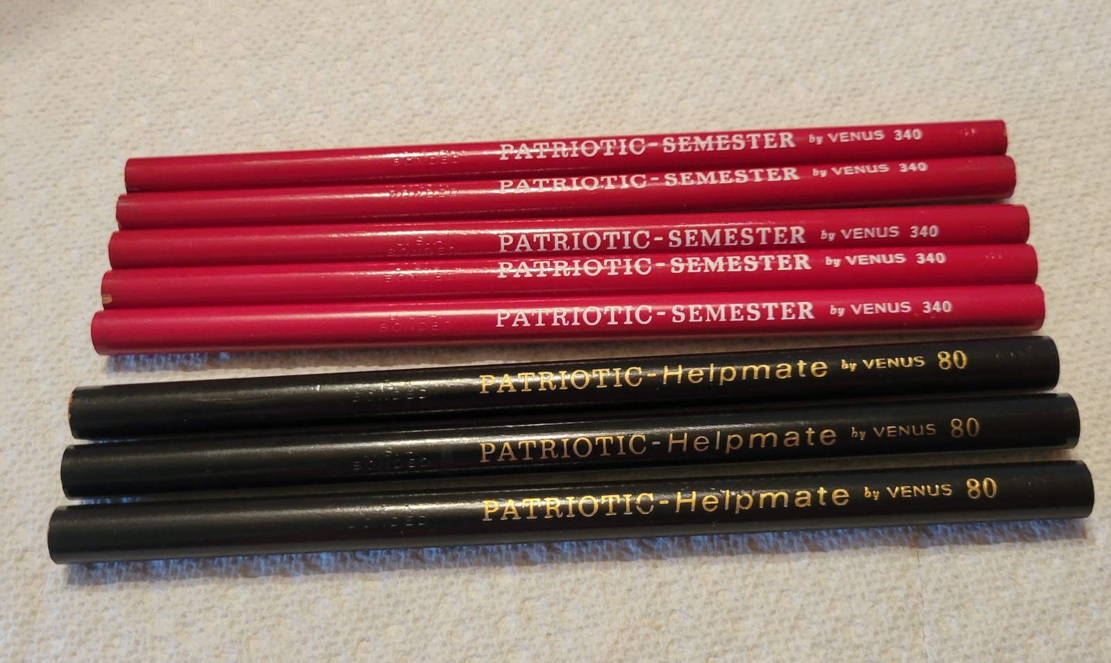 8 VINTAGE VENUS PATRIOTIC PENCILS 5 SEMESTER #340, 3 HELPLMATE #80 NEVER USED 
