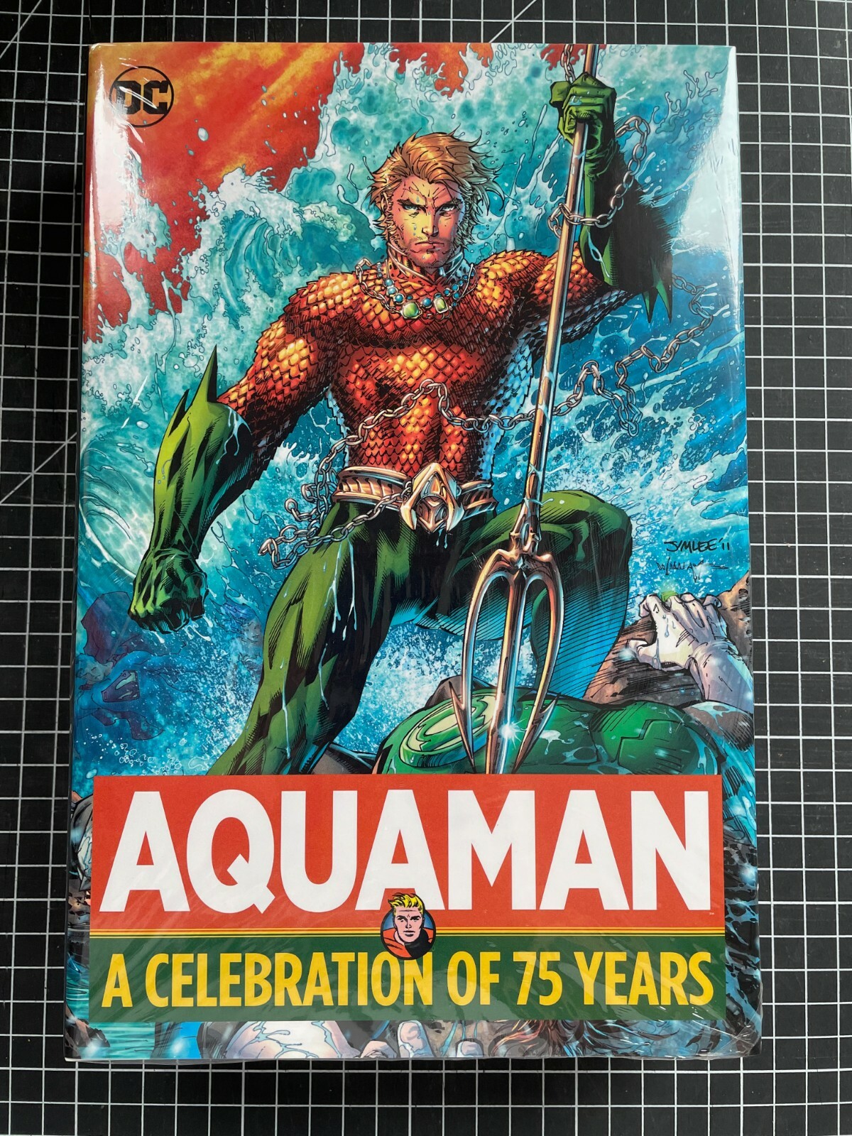 DC AQUAMAN A CELEBRATION OF 75 YEARS NEW SEALED HARDCOVER