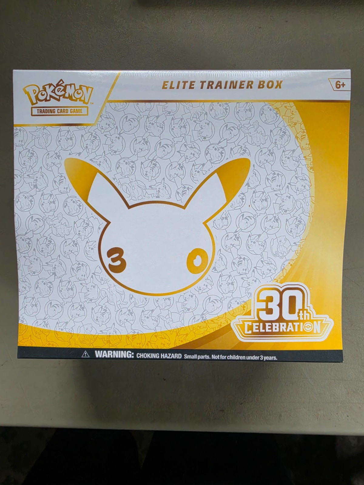 Pokemon 30th Anniversary ETB Elite Trainer Box Sealed, In Hand