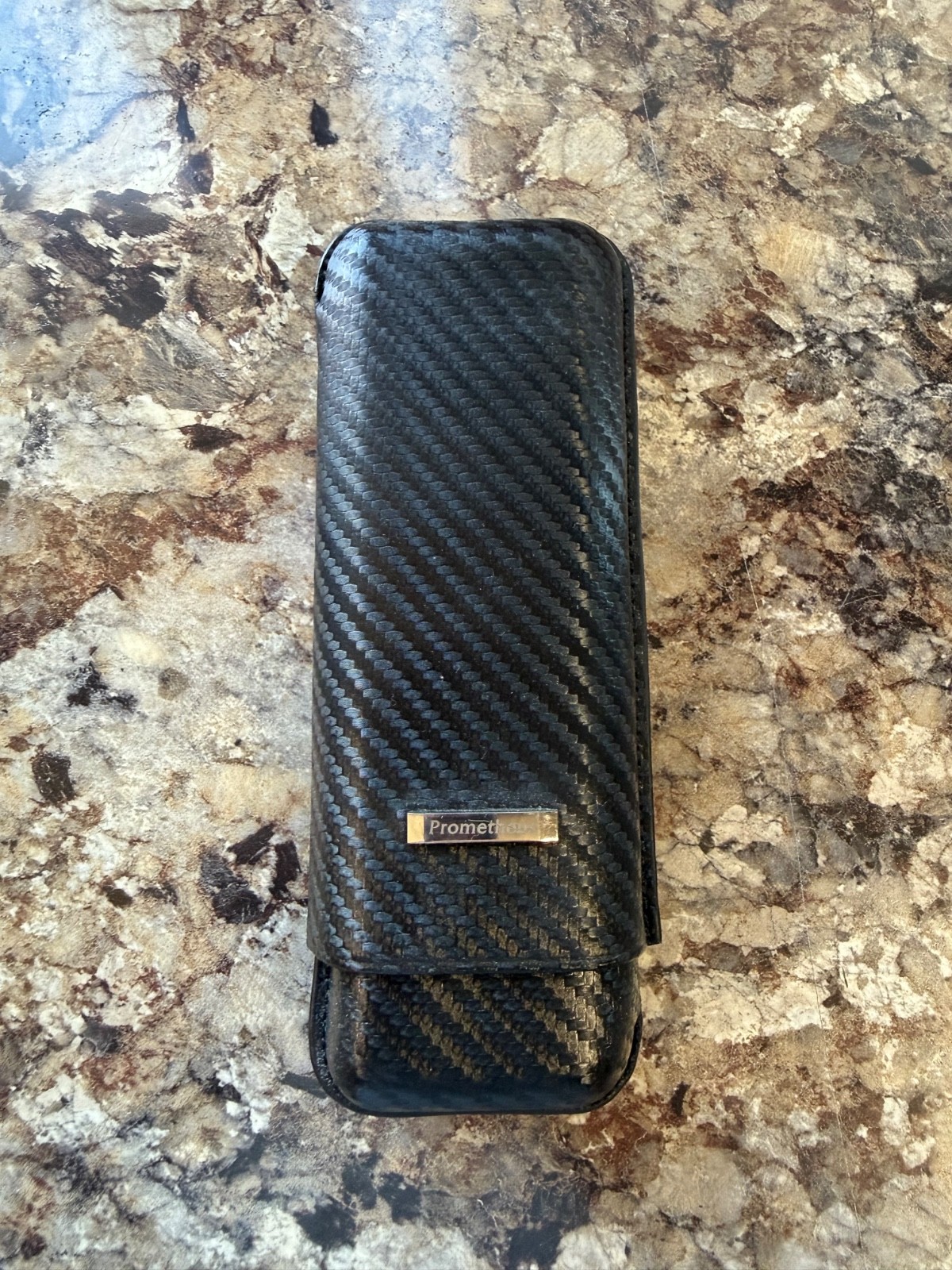 Prometheus Carbon Fiber 2 Cigar Leather Black Case Made in Spain NEW Prometheus Carbon Fiber 2 Cigar Leather Black Case Made in Spain NEW