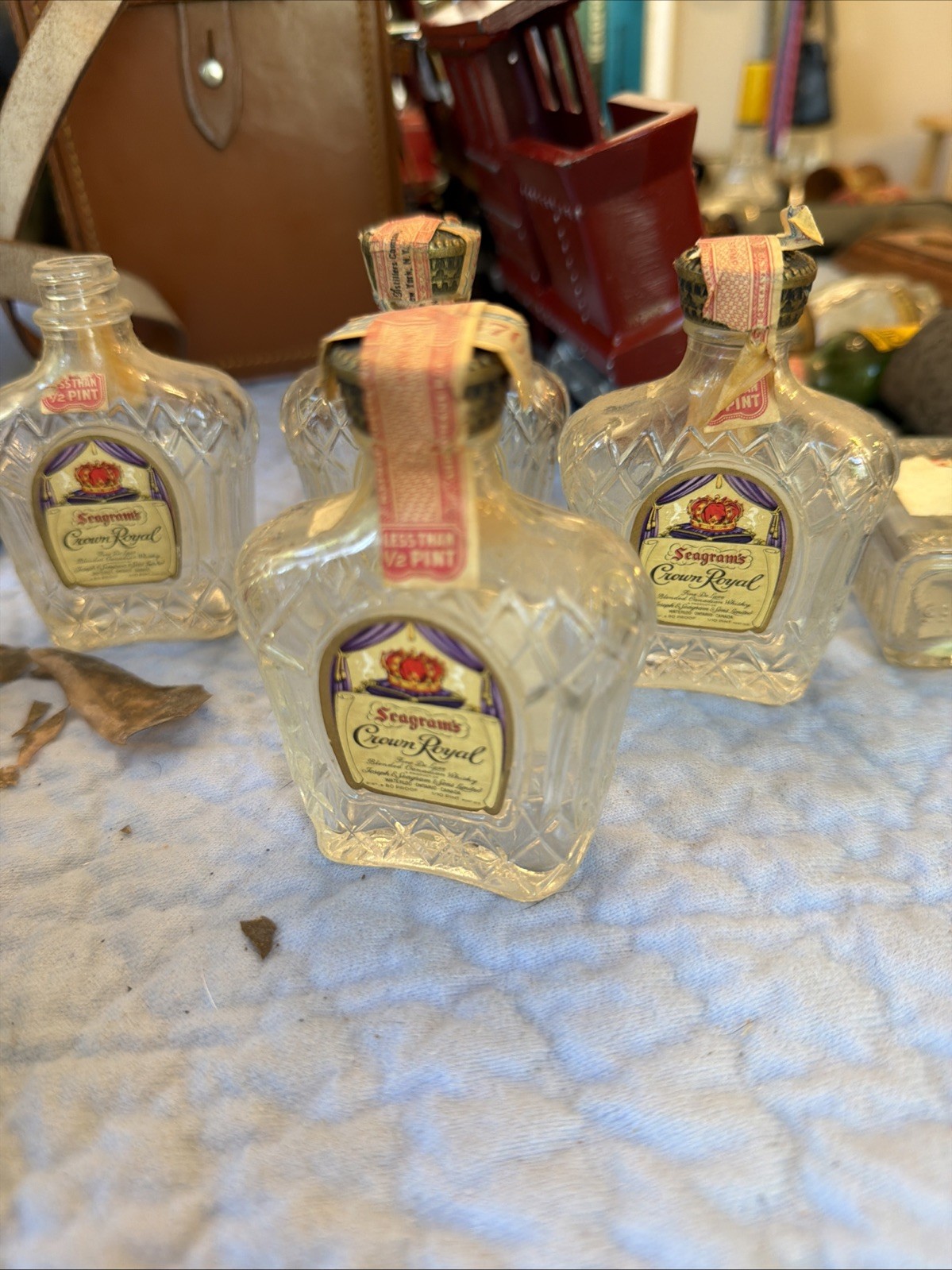 Lot Of 4 Seagram\'s Crown Royal Canadian Whisky Vintage Mini Airline Bottle EMPTY