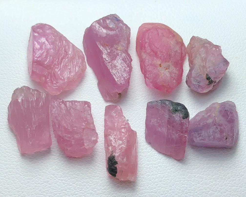 R76.41G/rare Natural Rough padparadscha Pink Colour Sapphire From Tanzania Mine,
