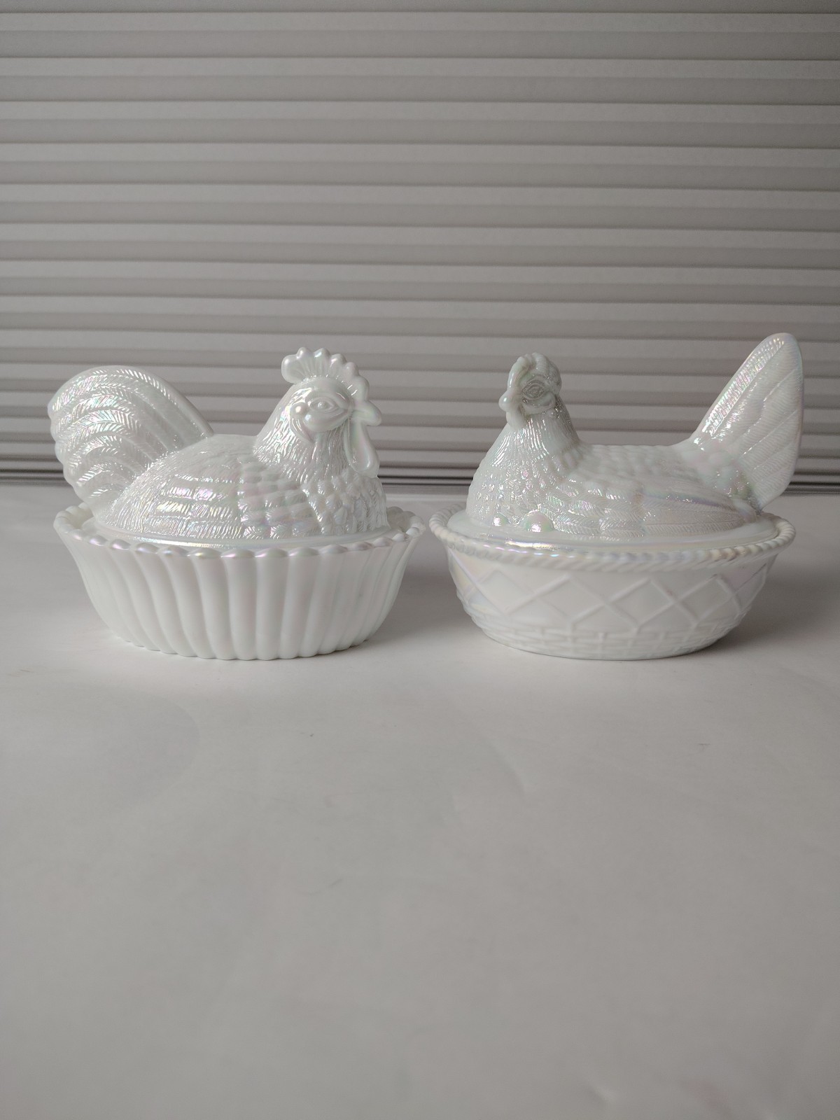 Chicken and Rooster Mother of Pearl White 5\