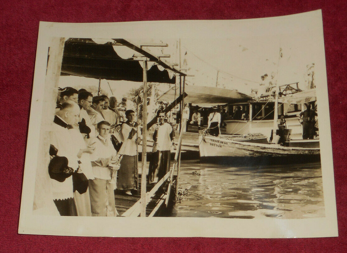 1938 Press Photo Archbishop Joseph Rummel Blesses Fishing Fleet Terrebonne LA