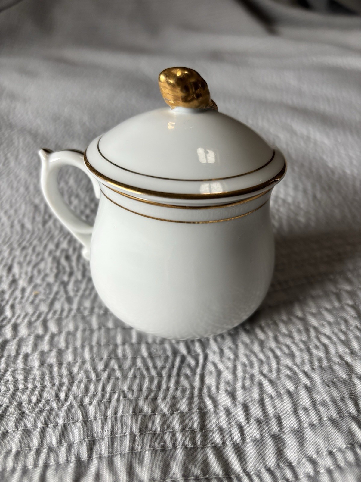Andrea by Sadek Porcelain Pot de Crème with Lid White Gold Trim (single)