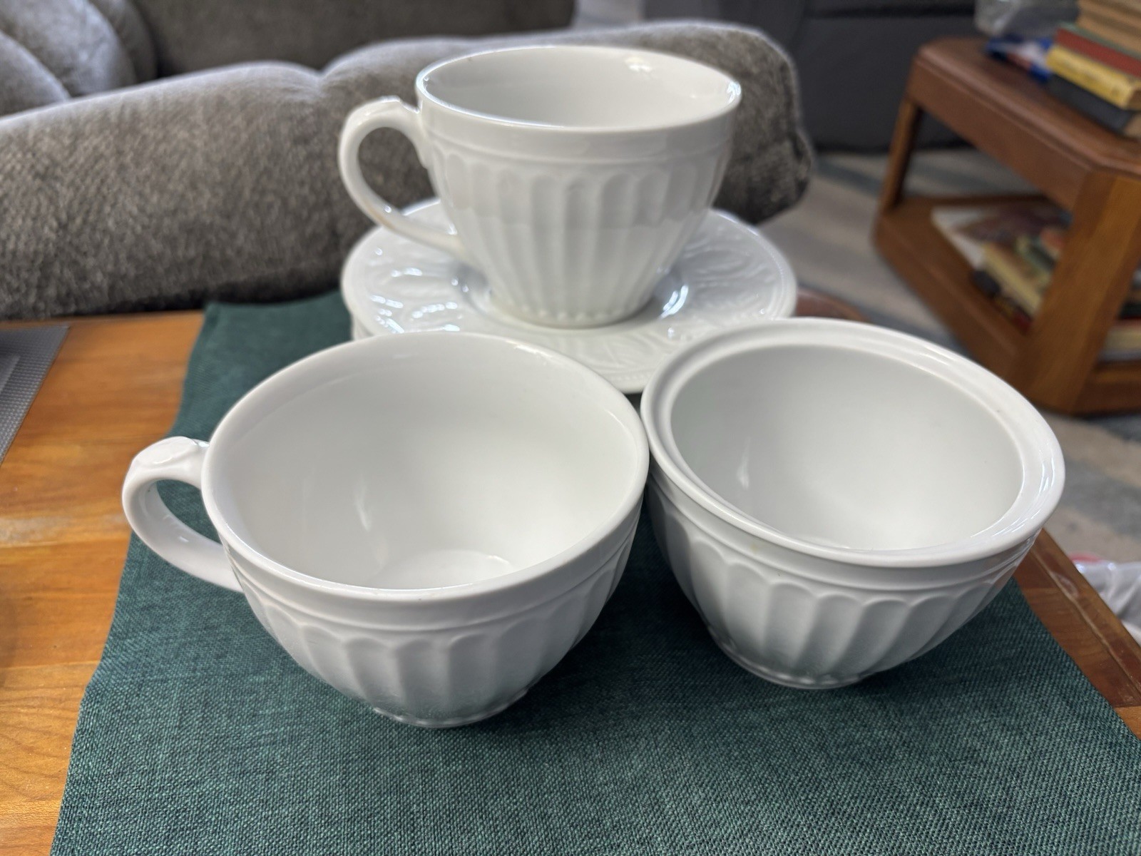 Coventry Fine Porcelain Parthenon 2 Cups 4 Saucers + Sugar Bowl - 7 PCS total