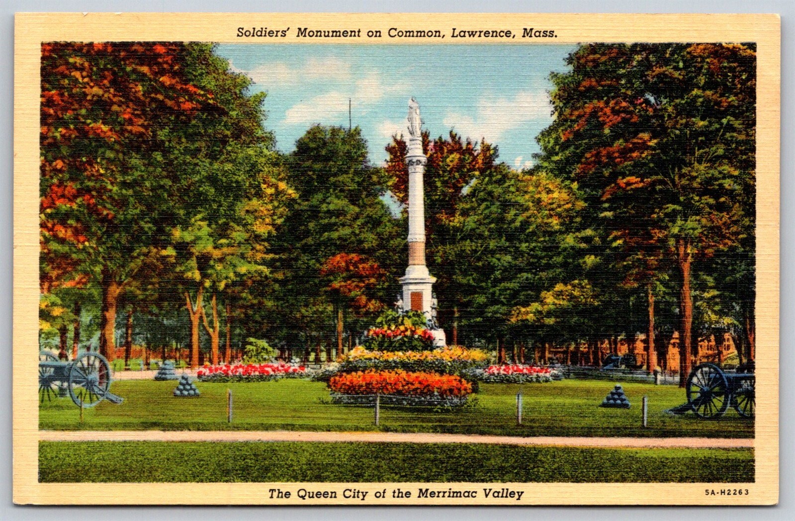 Lawrence Massachusetts Linen Postcard Soldiers Monument On Common Park