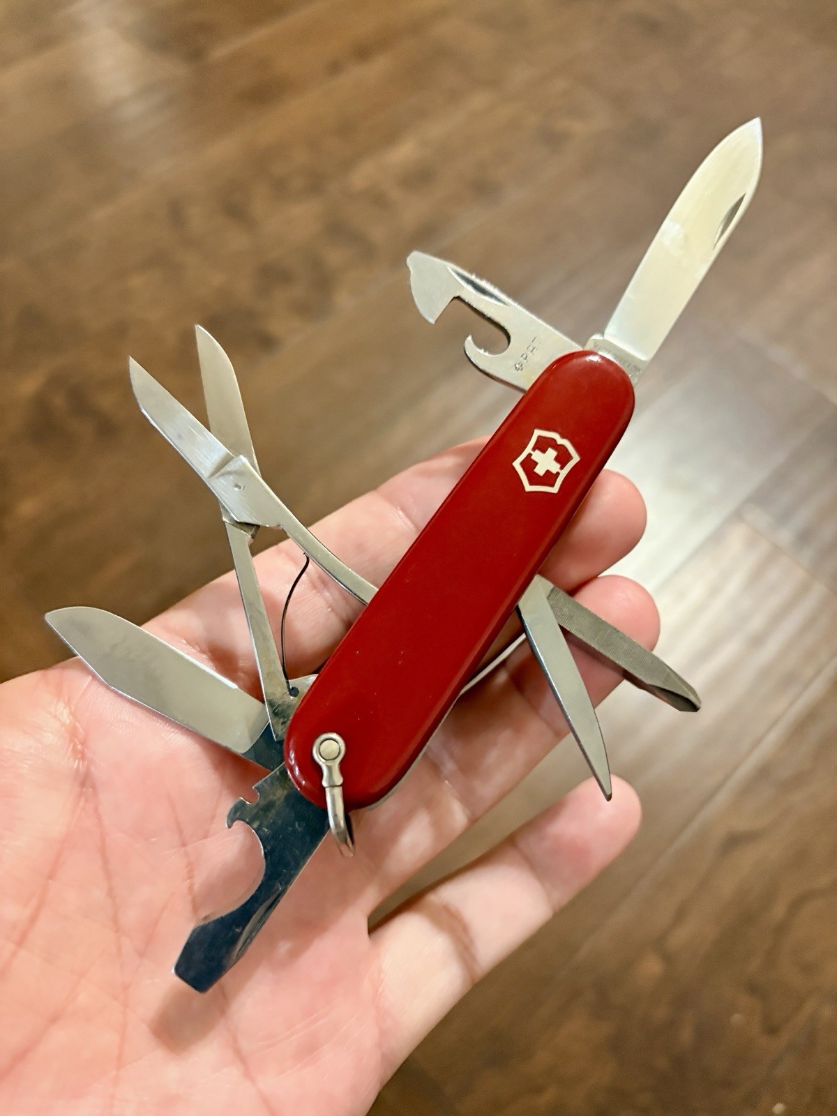 Ultra Rare / EXCELLENT - Victorinox Super Tinker w/ Bail & Square Phillips 