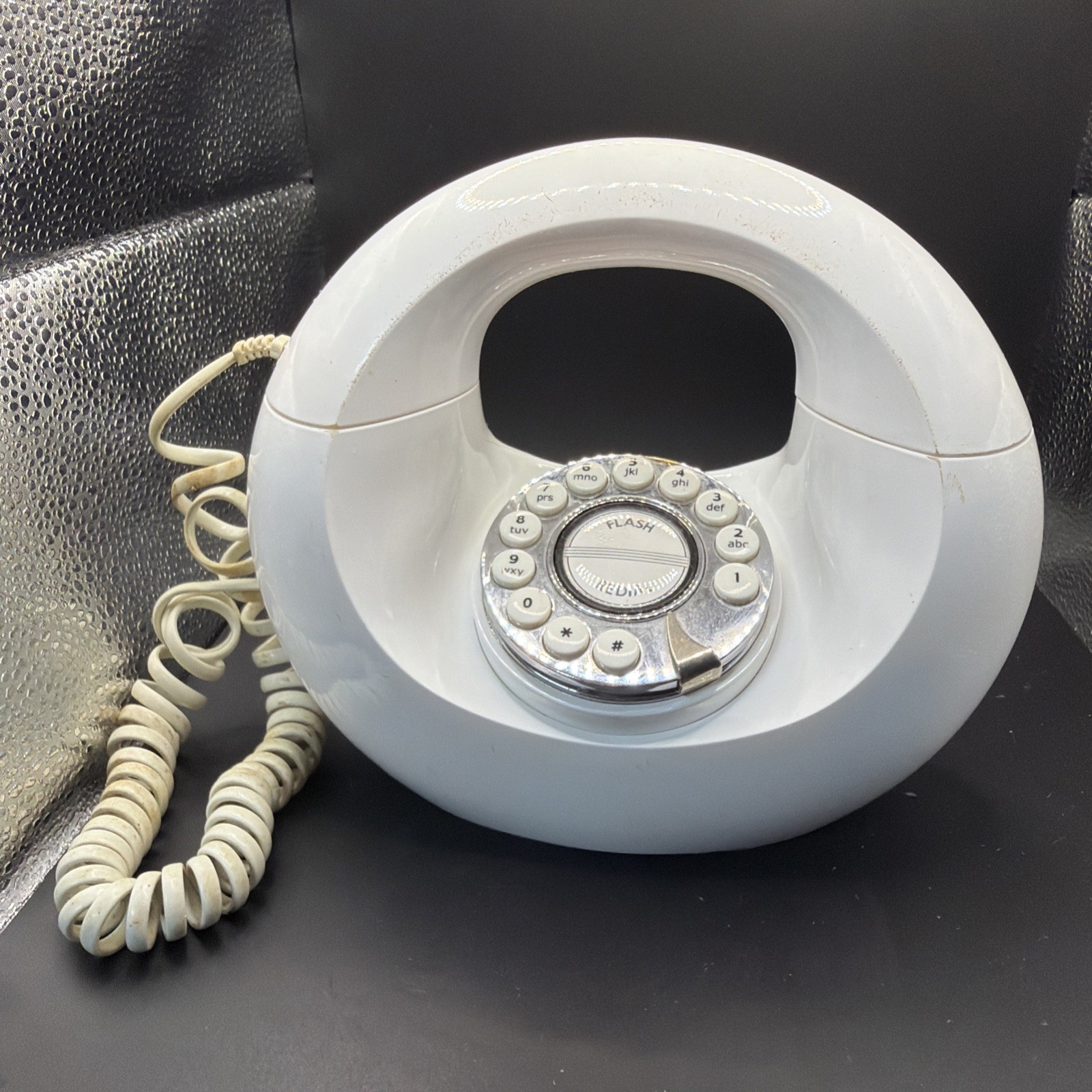 Vintage Western Electric White Yellow Sculptura Donut Push Button Telephone
