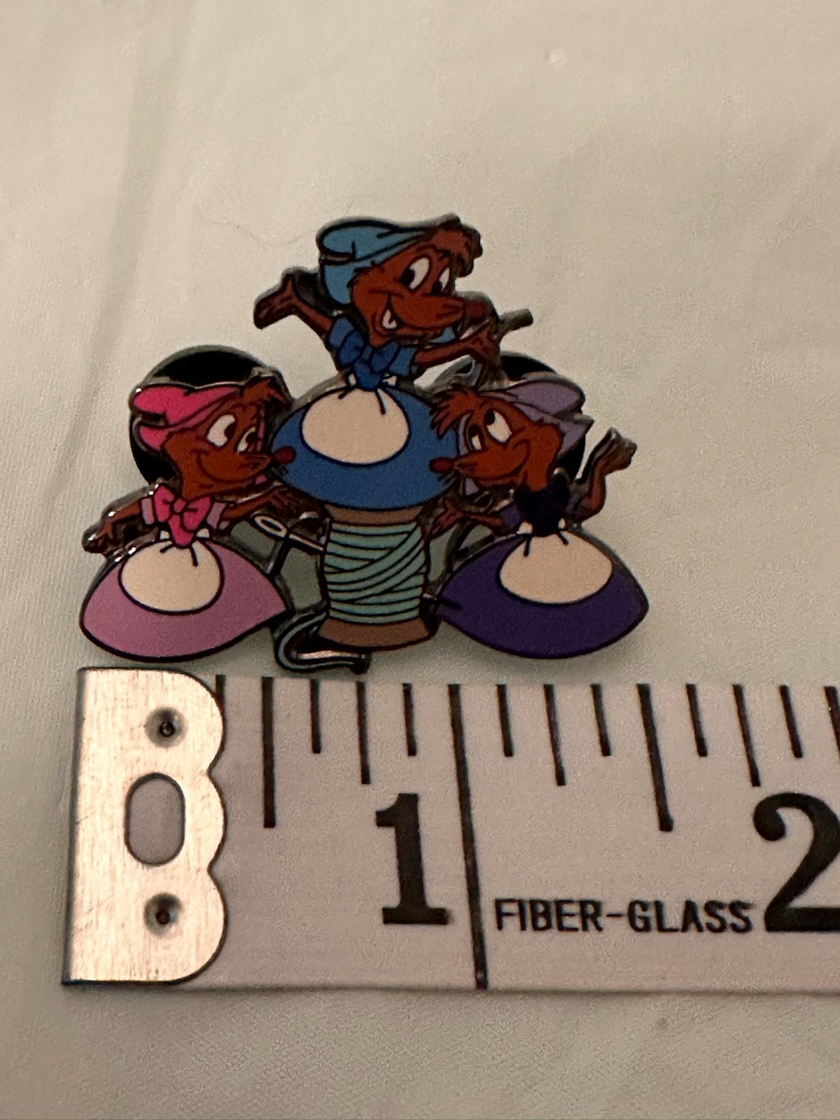 Disney Magical Moments Gallery Pin Cinderella Suzy Perla Mary LE 2000 Rare