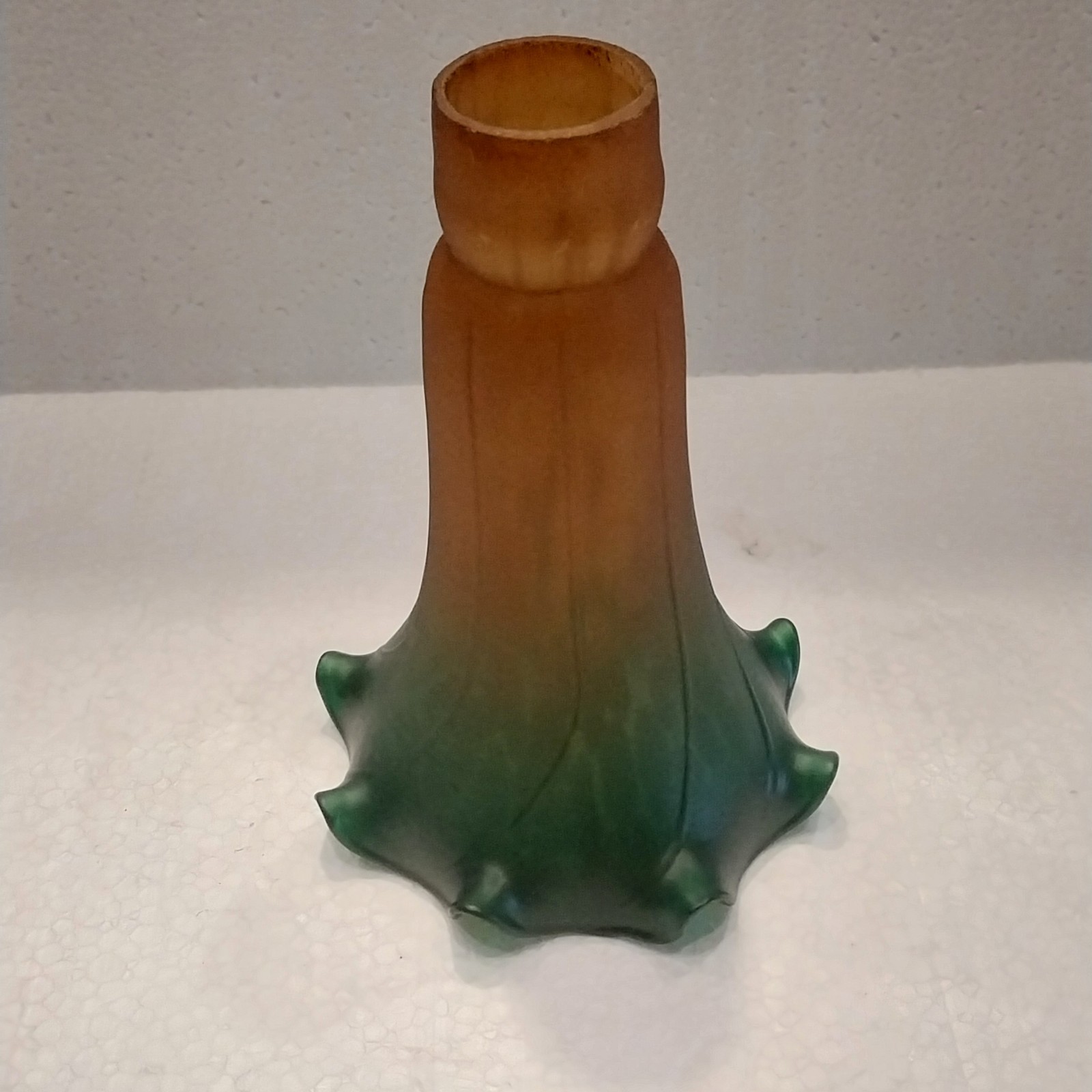 Vtg Amber Green Lily Lamp Shade Tulip Tiffany Style Blown Glass 6.5\