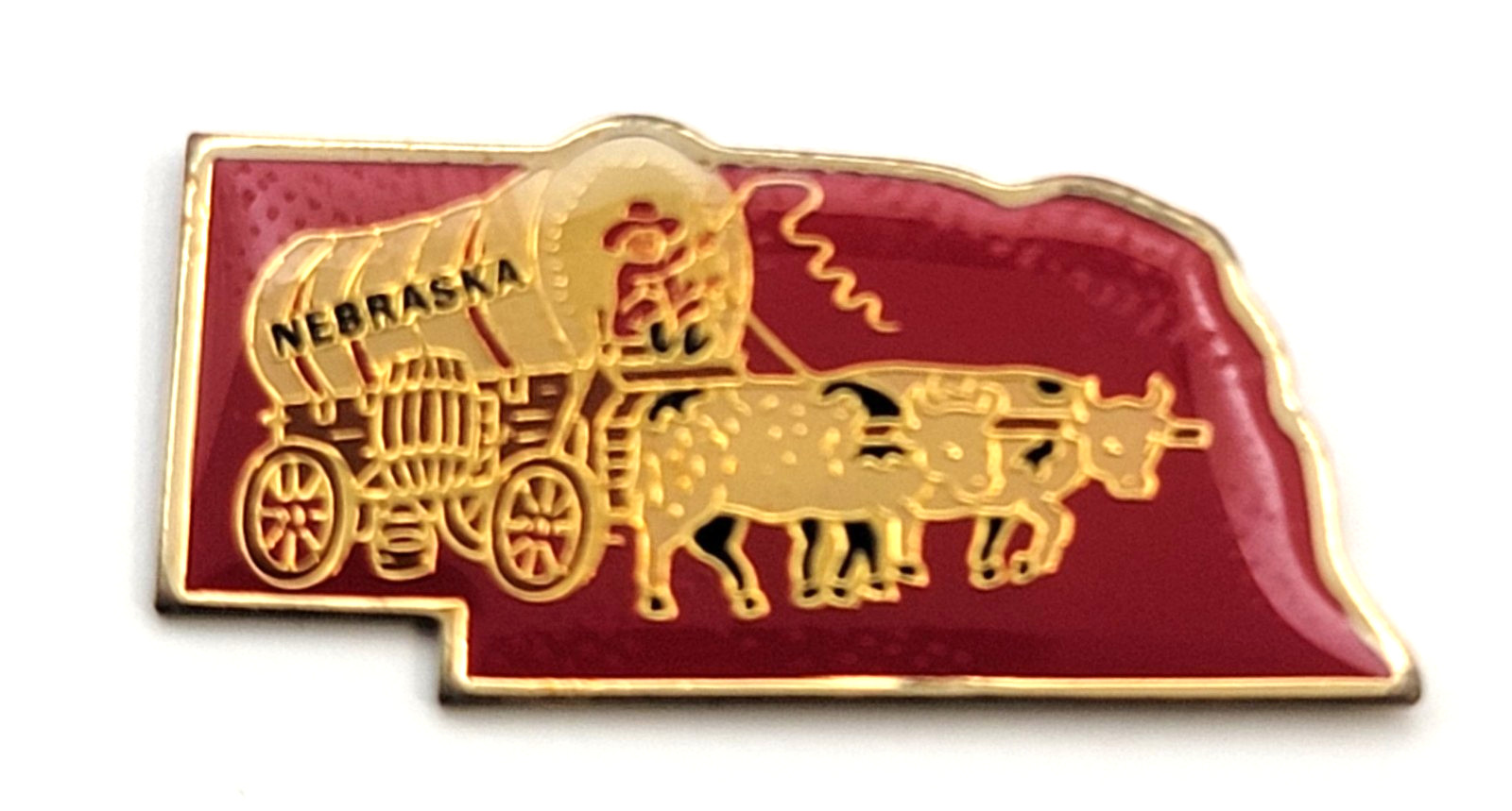 Nebraska State Map Covered Wagon Oxen Pioneer Oregon Trail Travel Souvenir Pin  