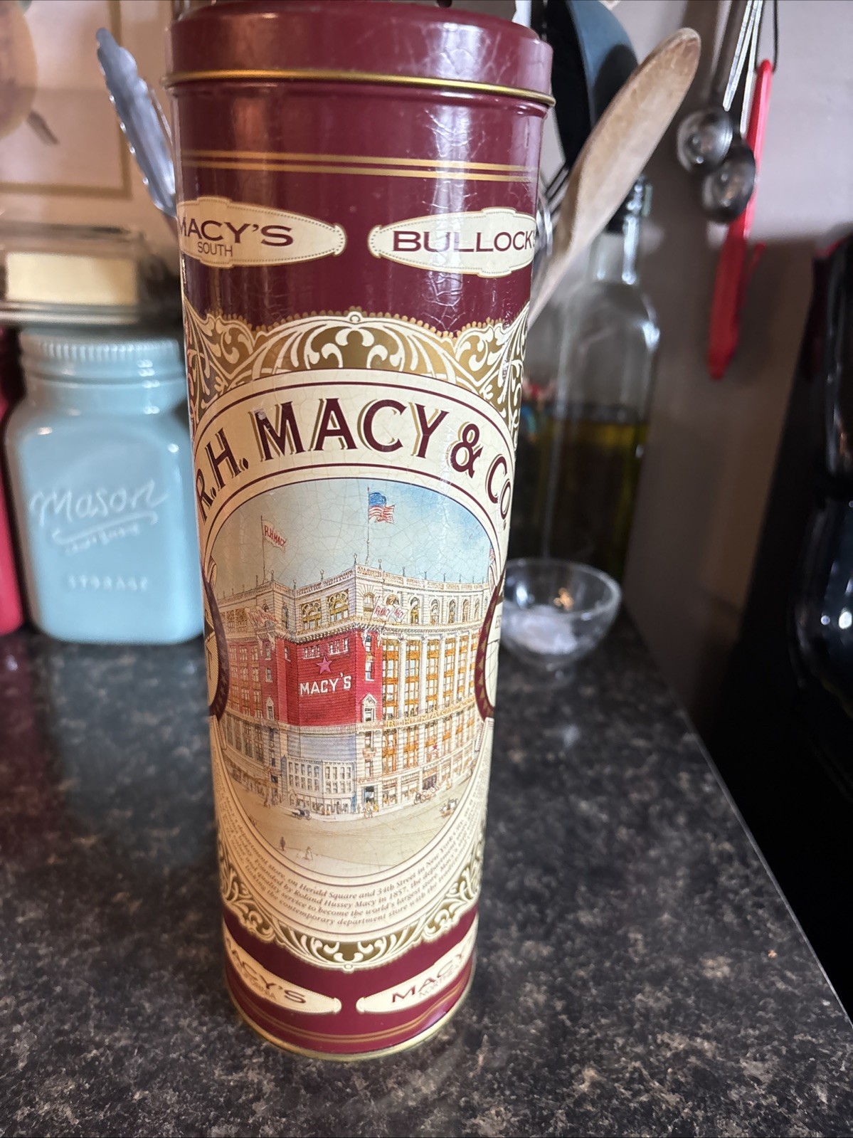 R.H. Macy & Company Promotional Vintage Tin/ With Original Macys Tag