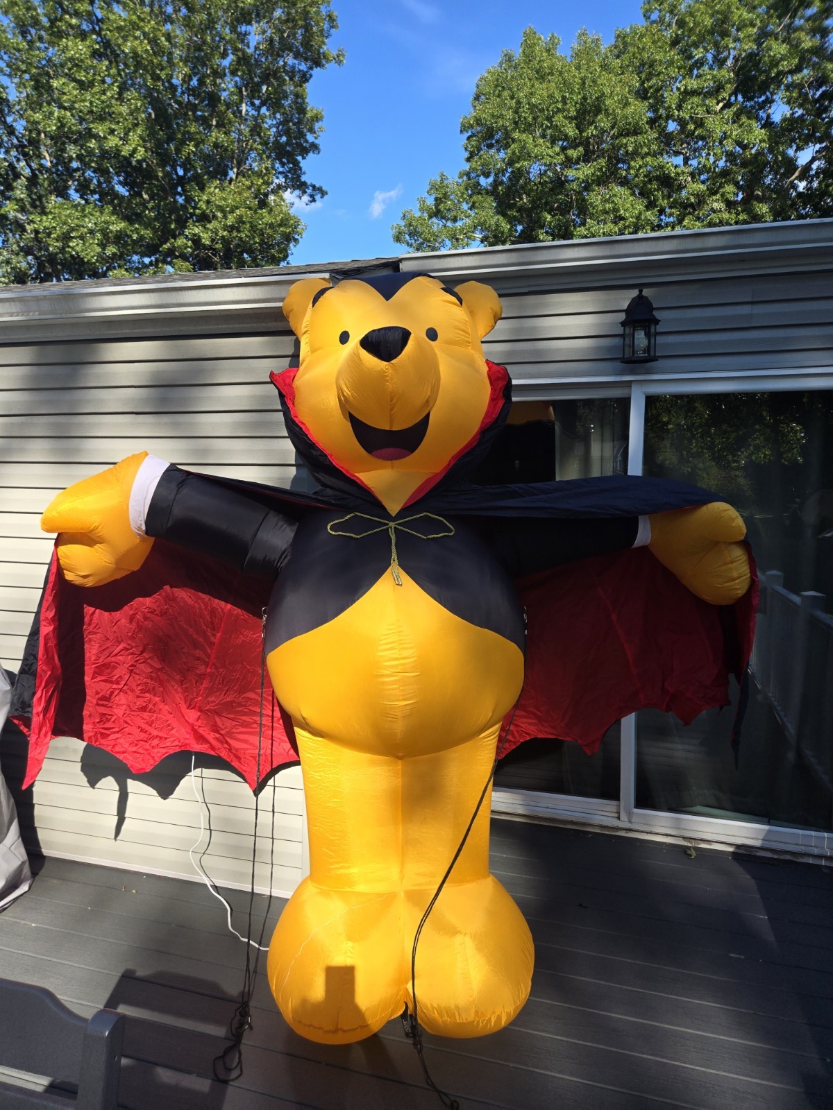 Disney Gemmy Airblown Inflatable Winnie the Pooh Vampire Halloween Yard Decor 