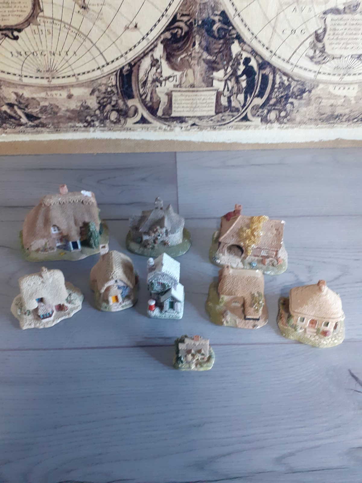 Vintage Liliput Lane Houses X9 L Vintage Liliput Lane Houses X9 L