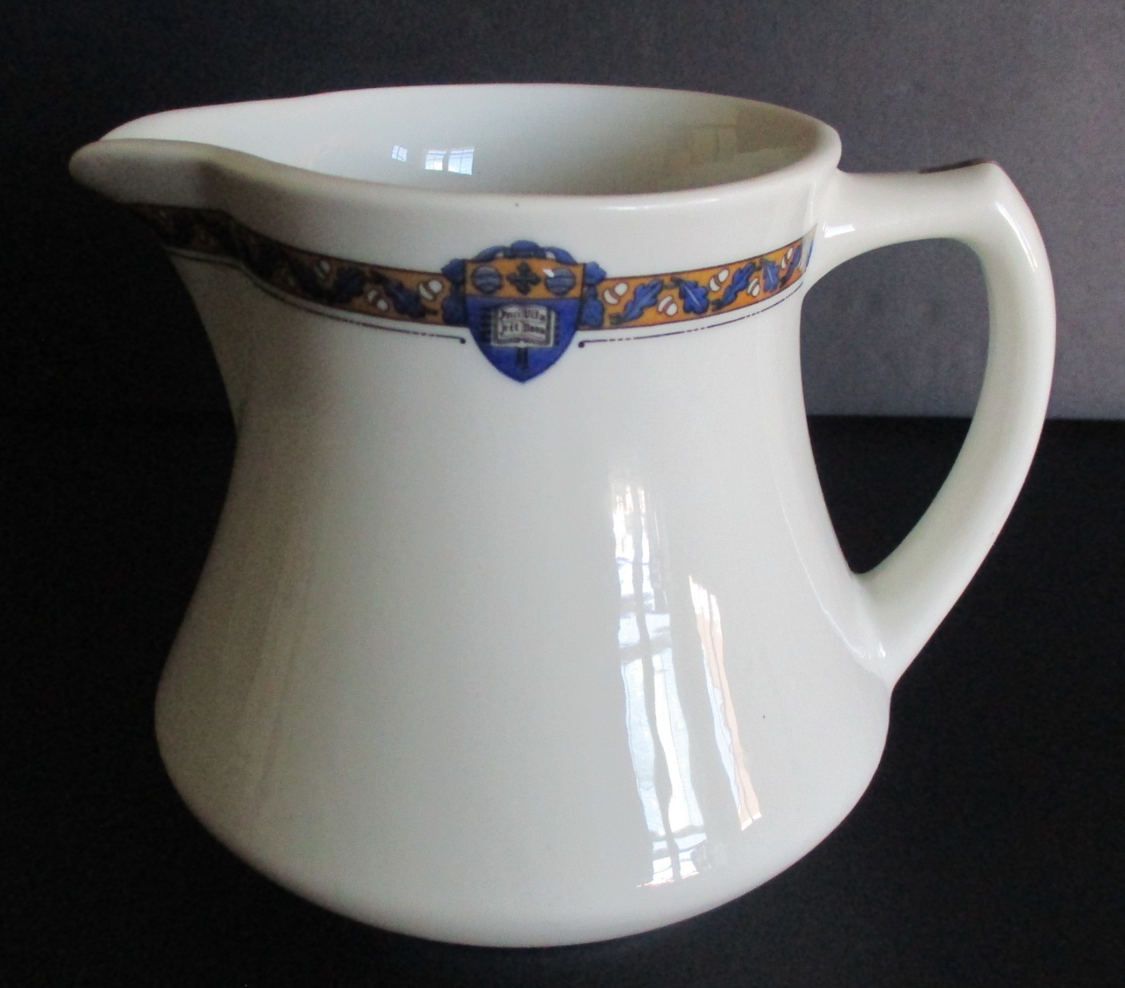 1945 Souvenir Syracuse China Milk Pitcher Wellesley College Massachusetts