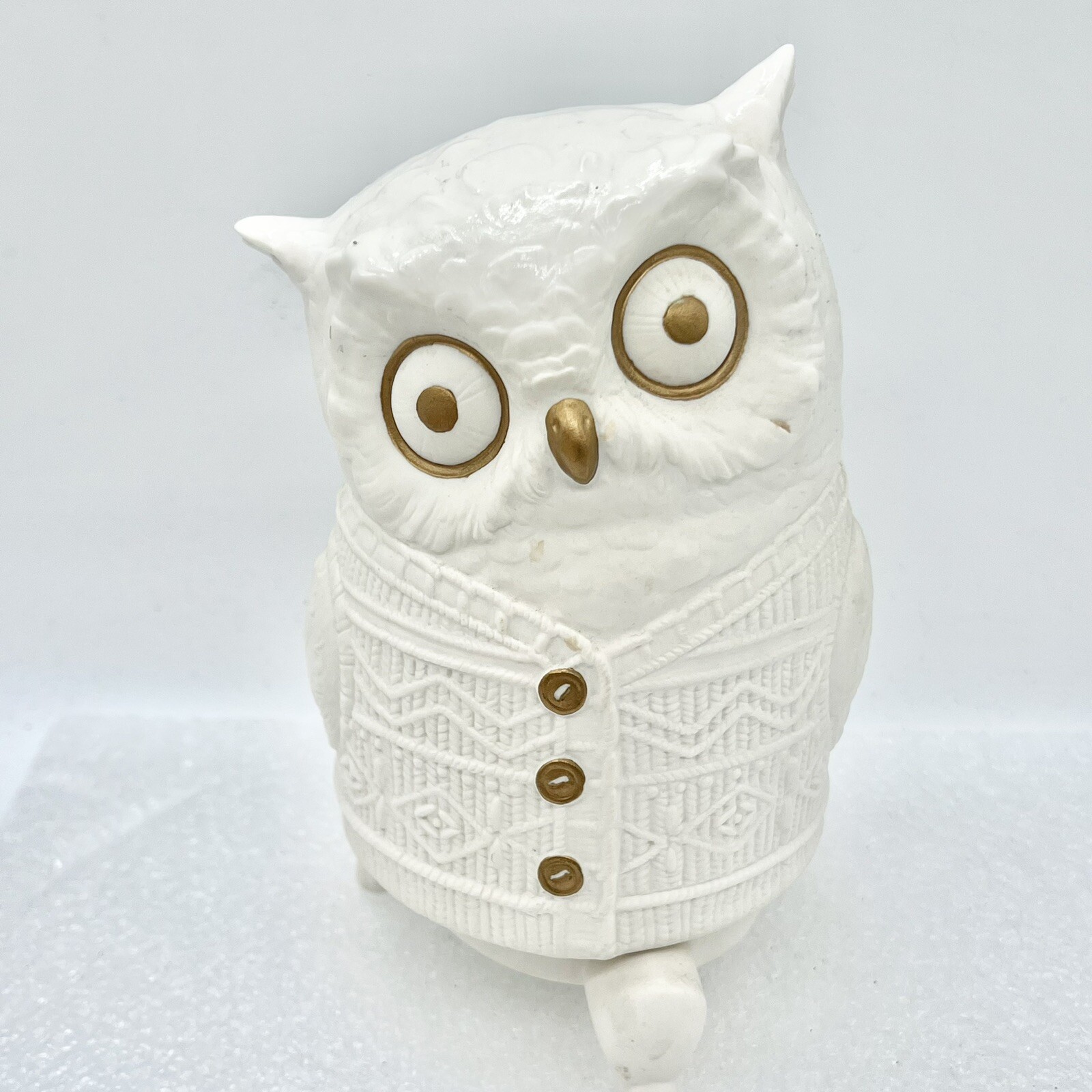 Anthropologie Bundled Up Critters Owl Candle Holder Sweater White Gold 2PC Cozy