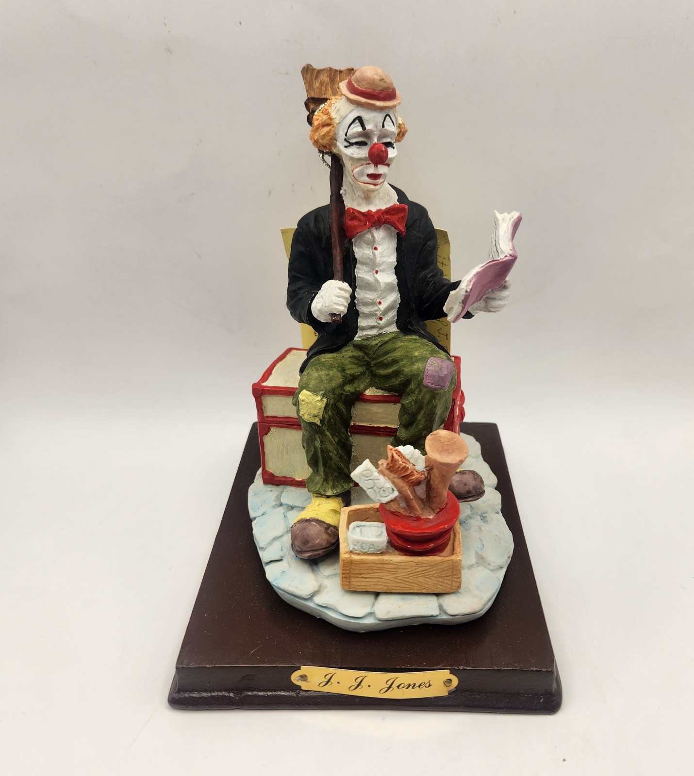 Vintage CollectibleJ.J. Jones Clown Figurine-Davar - Mid 1990\'s Vintage CollectibleJ.J. Jones Clown Figurine-Davar - Mid 1990\'s