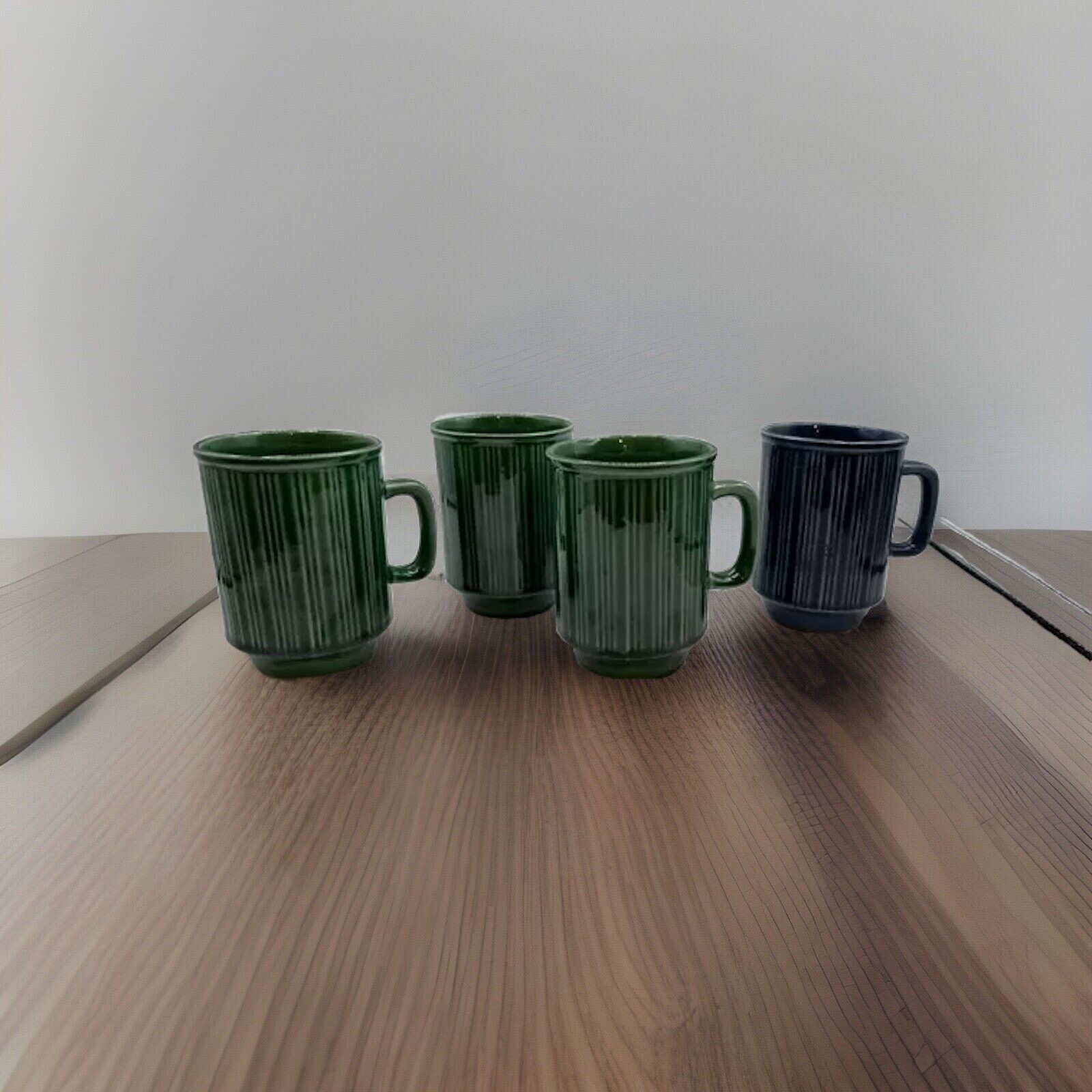 Vintage AWS Arthur Wood & Sons England Set of 4 cups 3 Dark Green & 1 Navy Blue