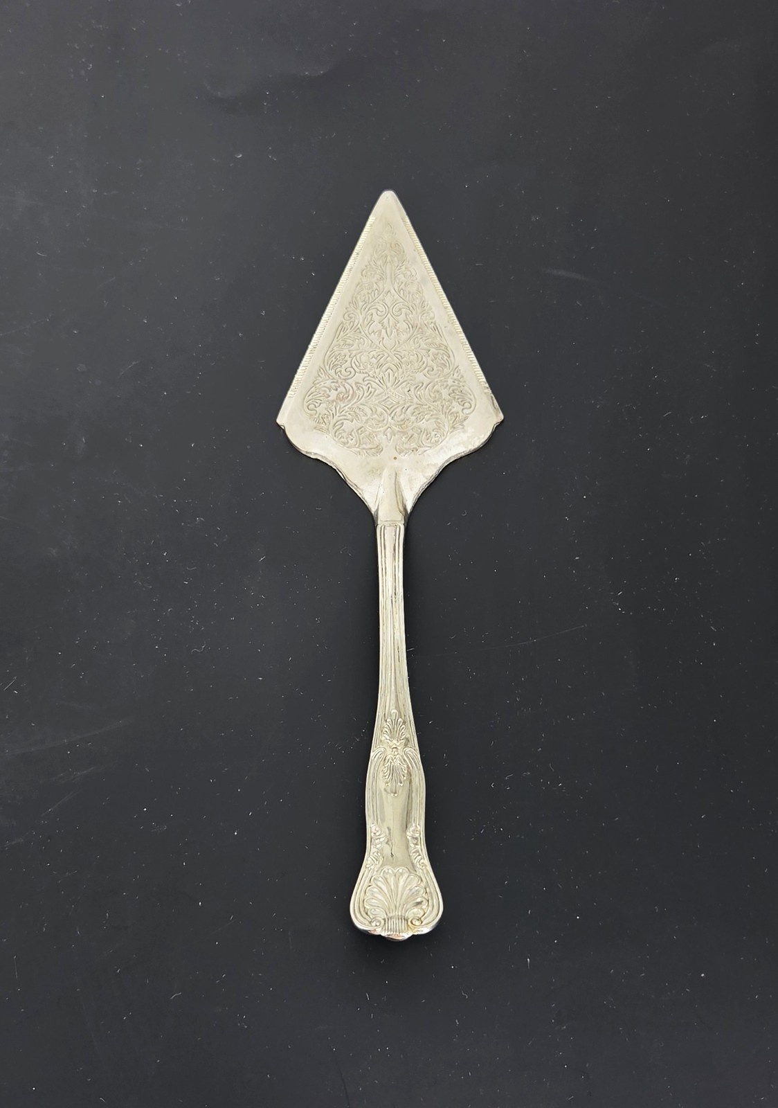 Ornate Vintage Silverplate Pie or Cake Server 12 Ornate Vintage Silverplate Pie or Cake Server 12